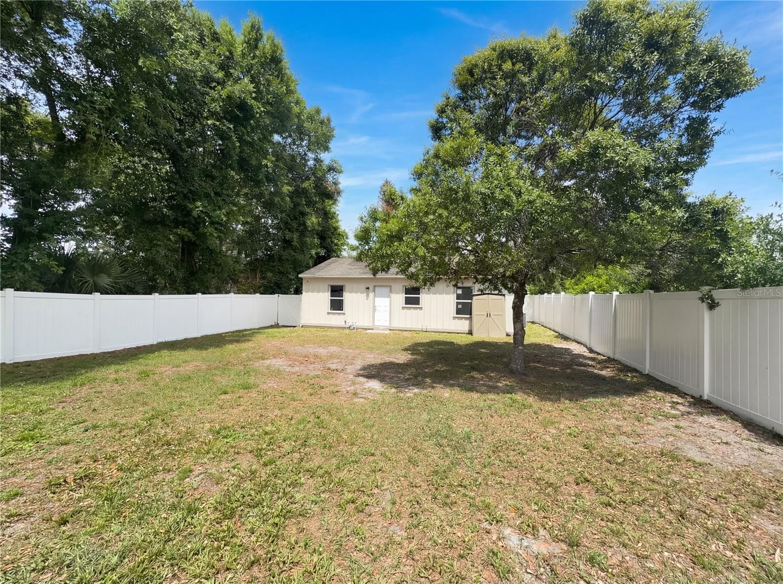 PINEHURST COURT SUB - Residential