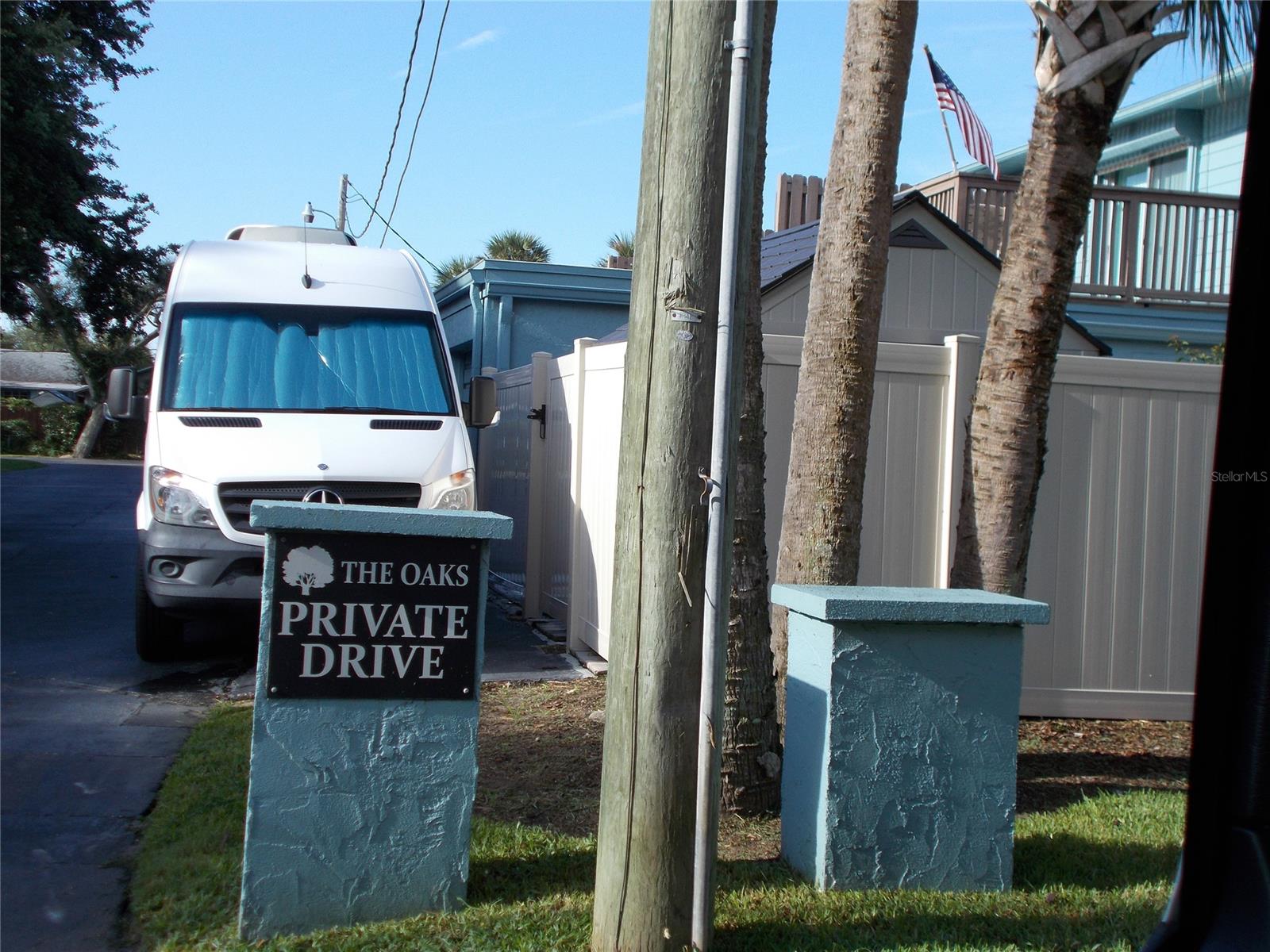 Oaks Condo - Residential