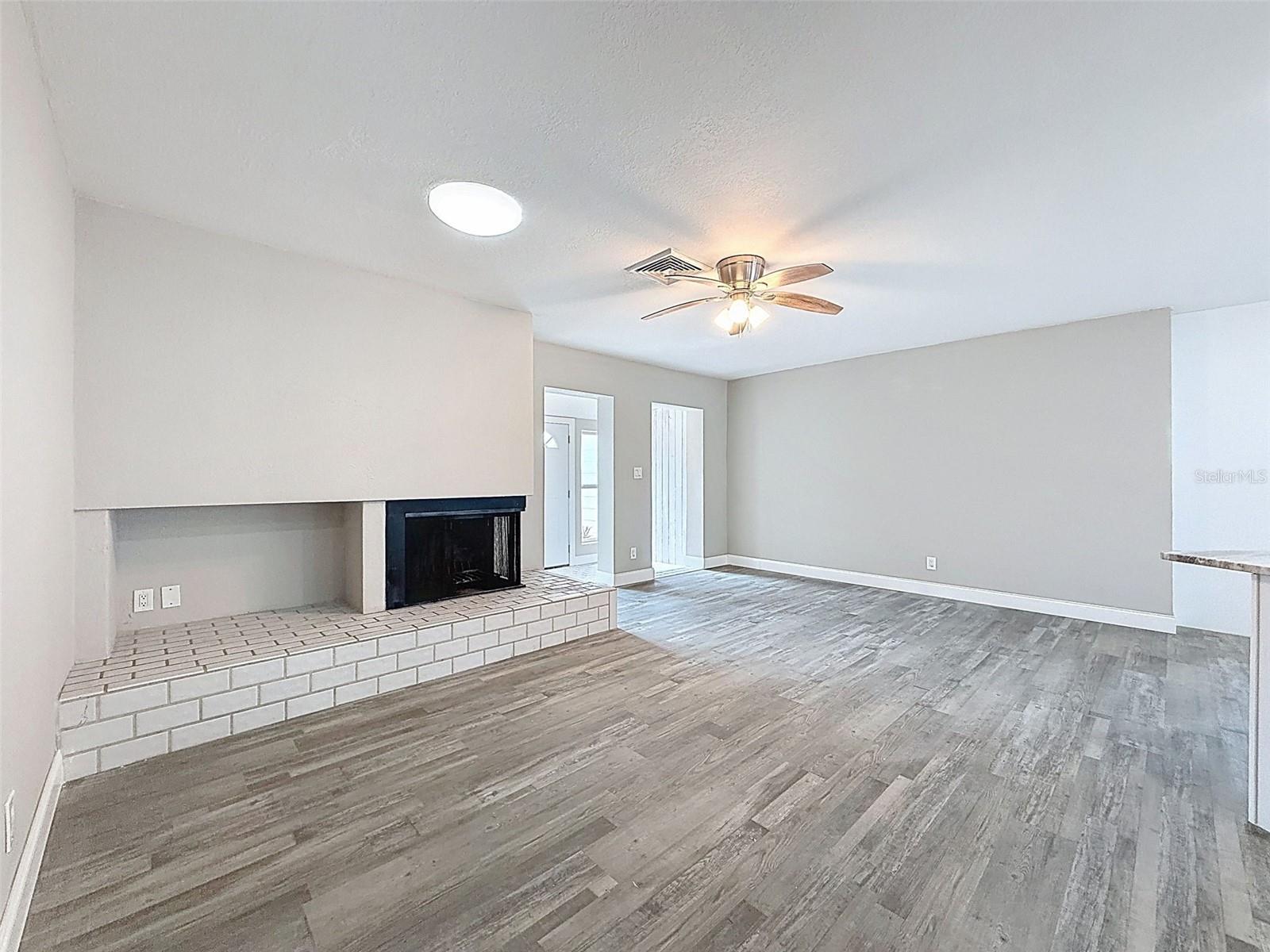 SHORE ACRES OVERLOOK SEC - Residential