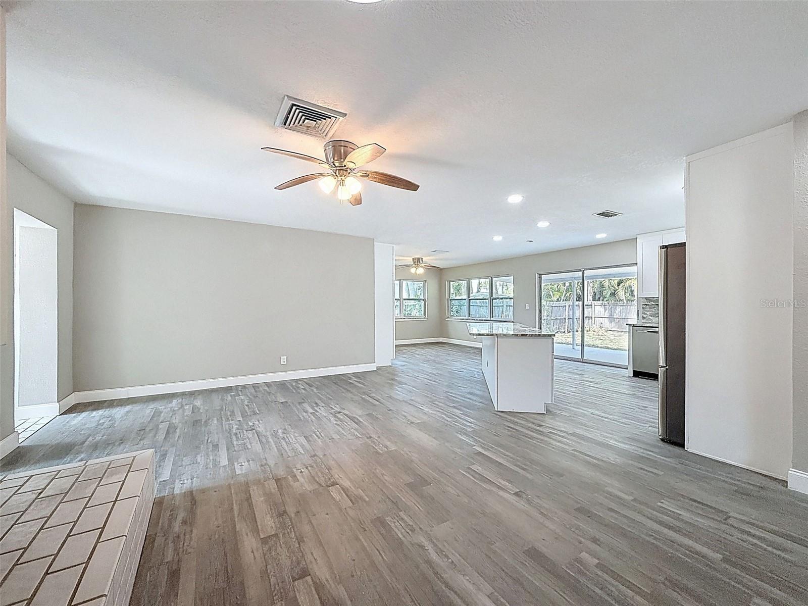 SHORE ACRES OVERLOOK SEC - Residential