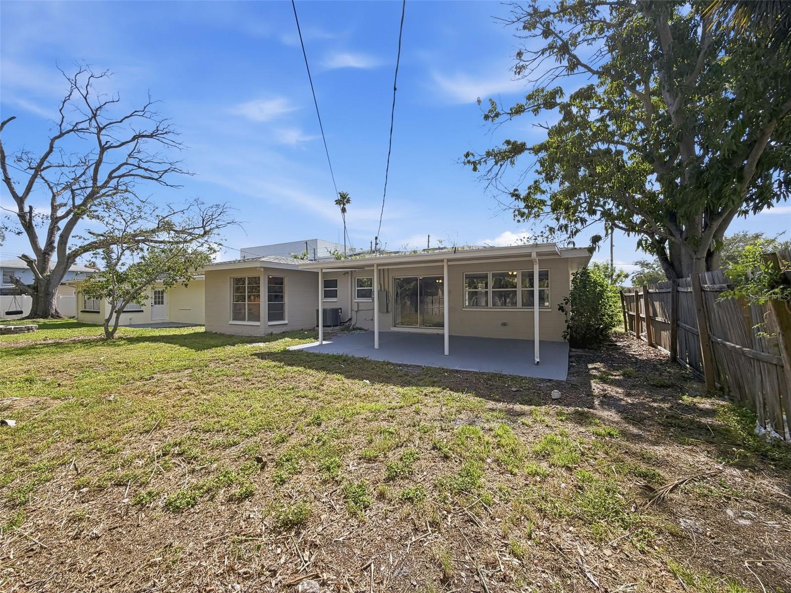 SHORE ACRES OVERLOOK SEC - Residential