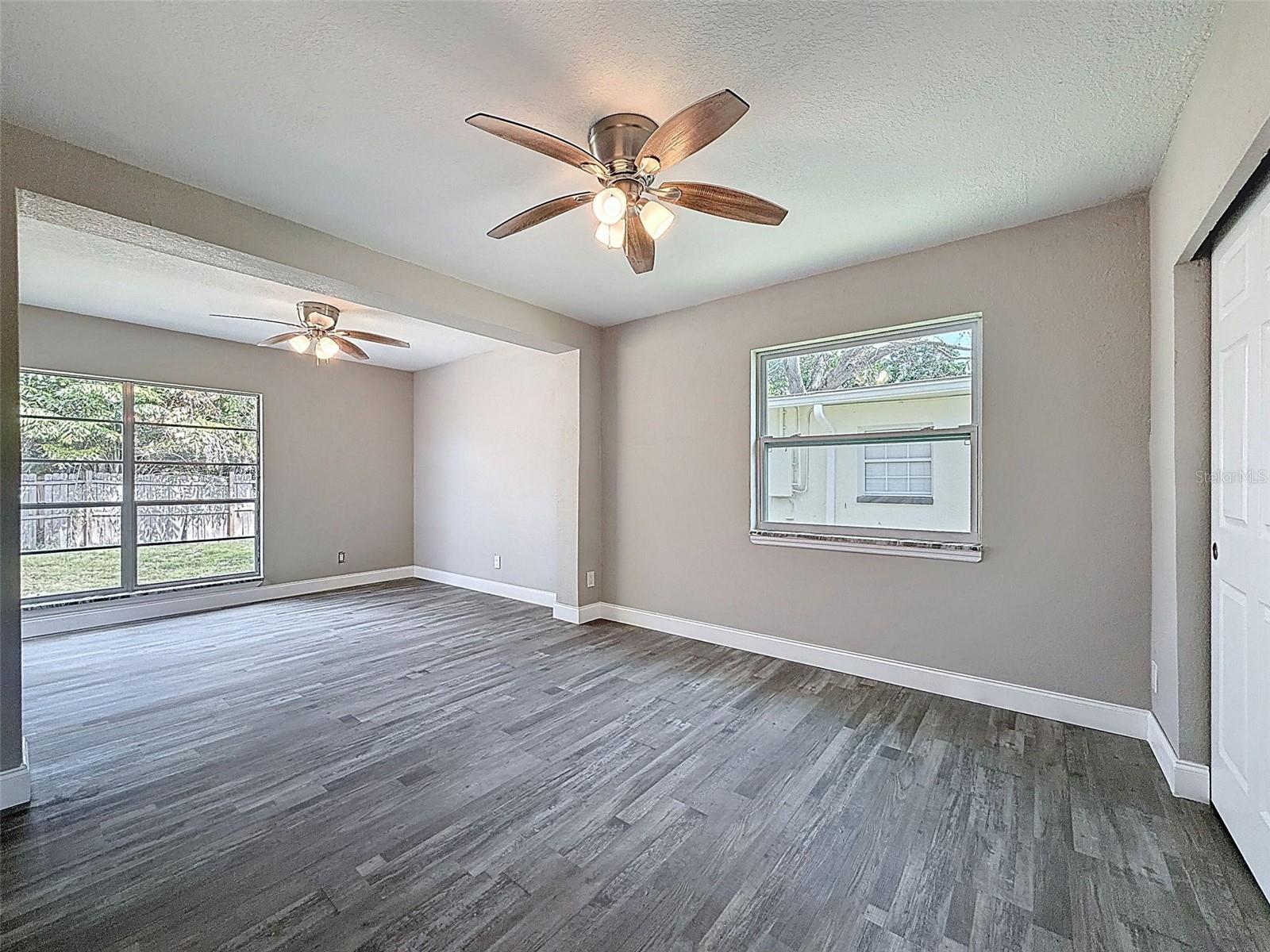 SHORE ACRES OVERLOOK SEC - Residential