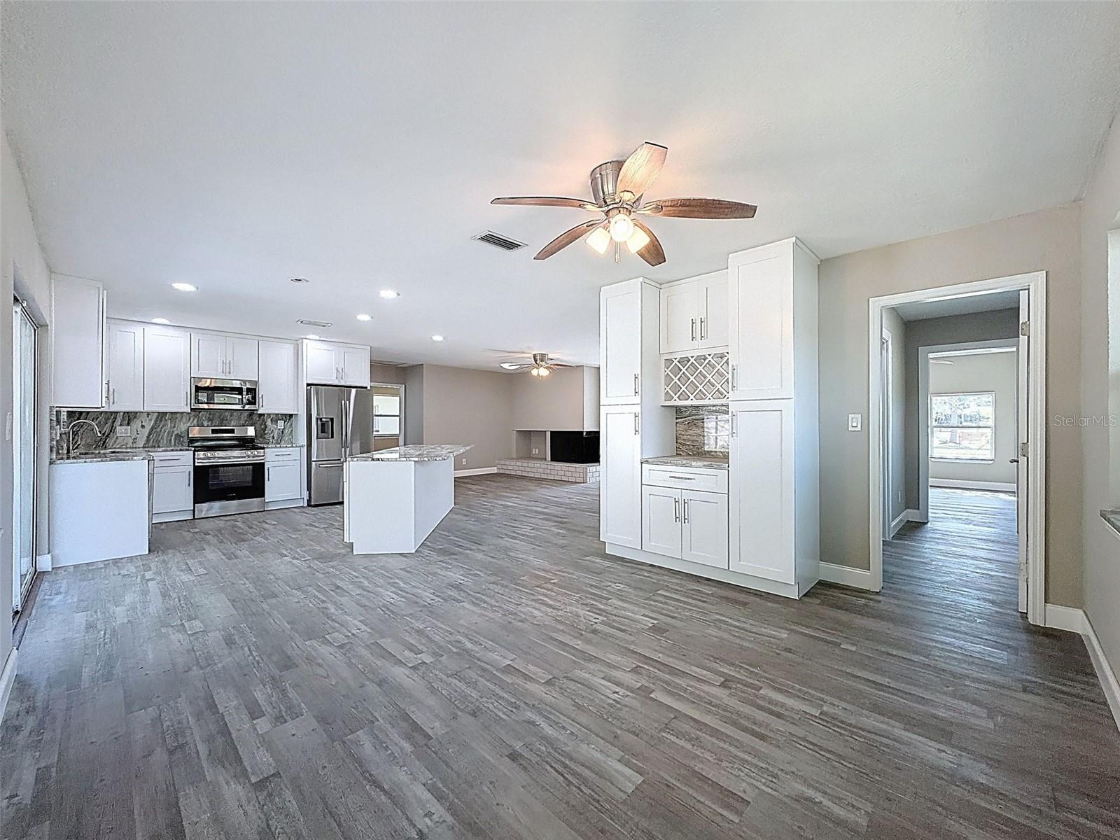 SHORE ACRES OVERLOOK SEC - Residential