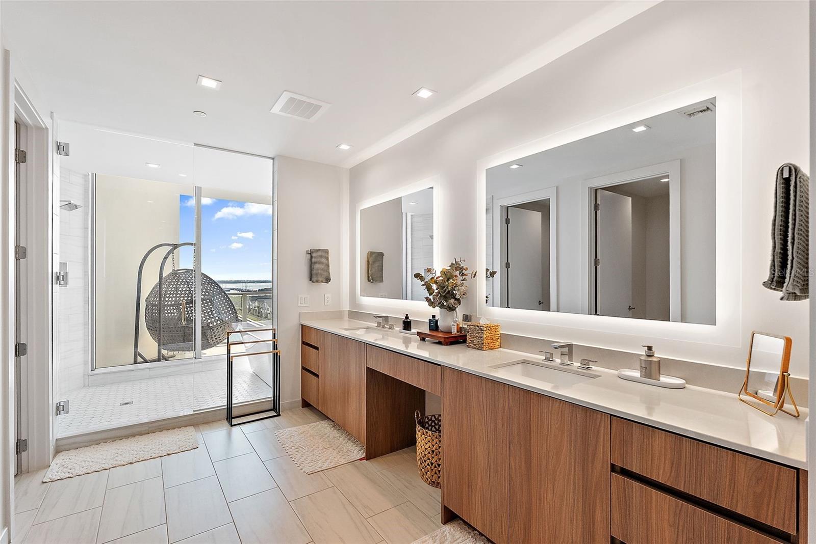 MARINA POINTE EAST A CONDOMINIUM - Residential