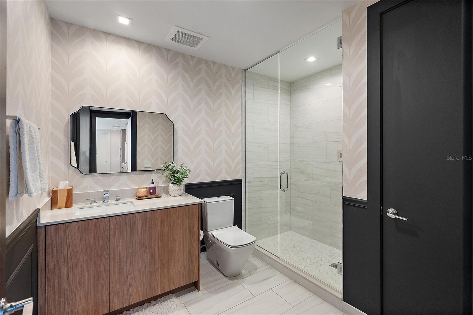 MARINA POINTE EAST A CONDOMINIUM - Residential