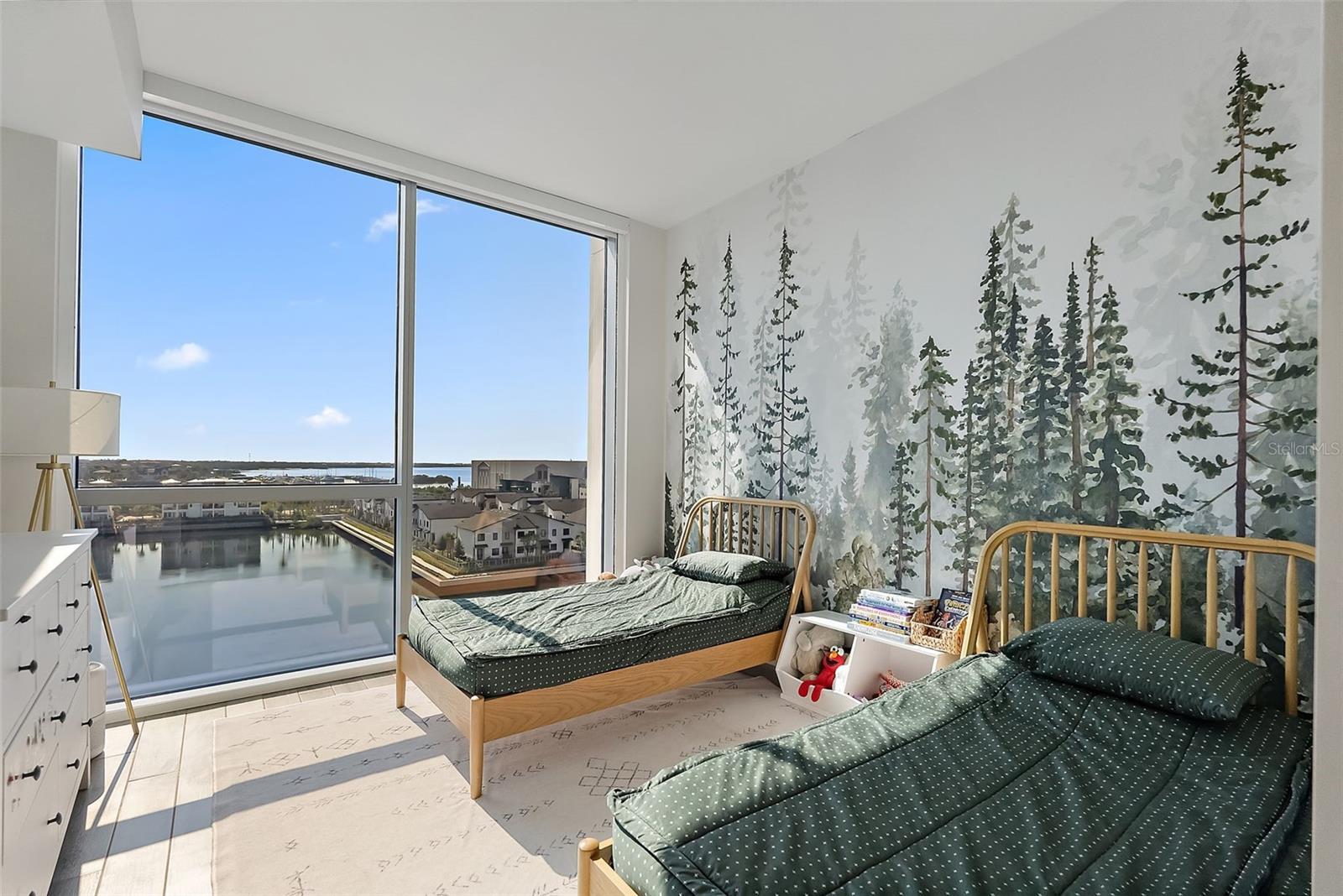 MARINA POINTE EAST A CONDOMINIUM - Residential