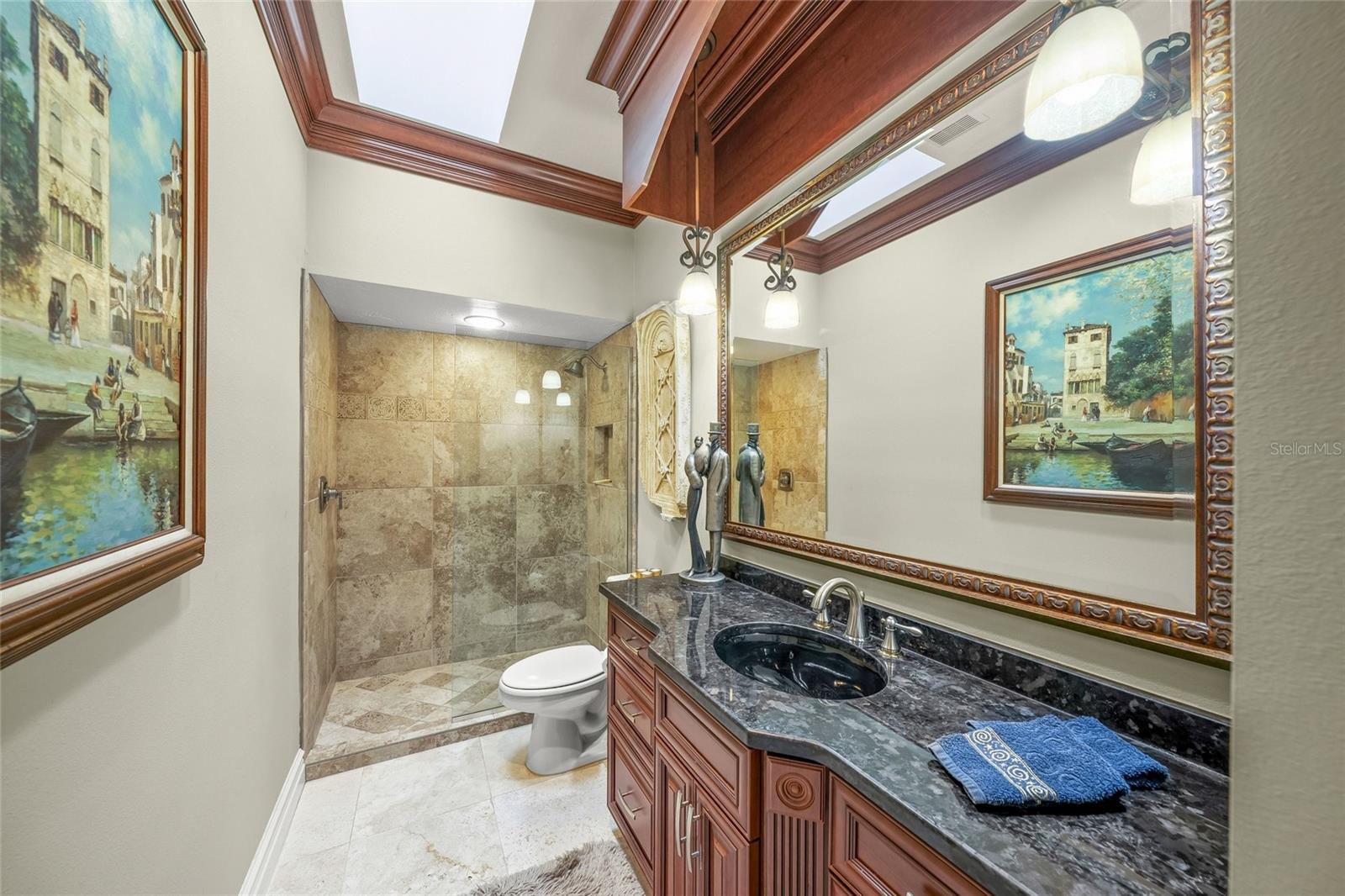 MISTY CREEK - Residential