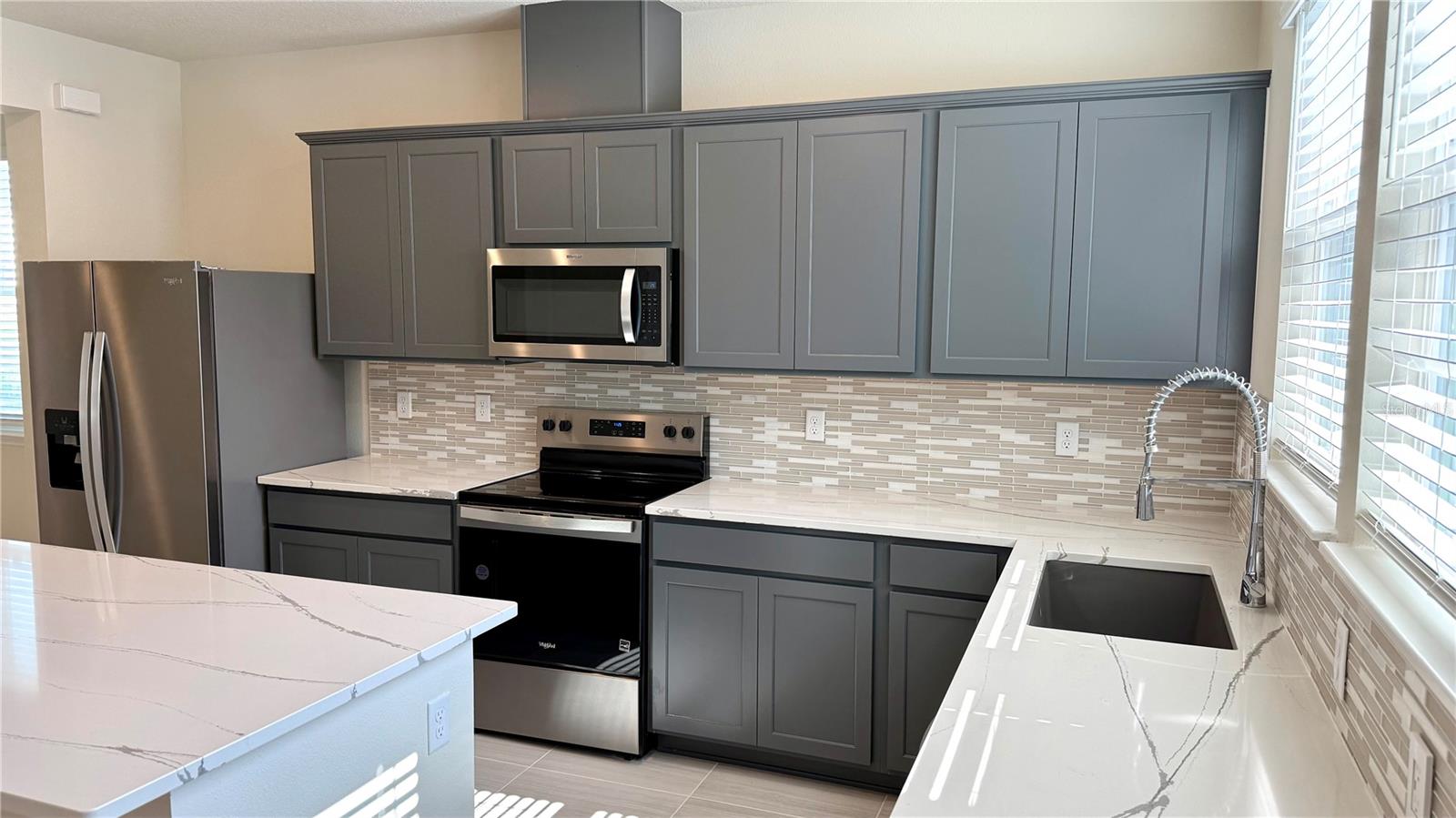 PARKSIDE TRAILS - Residential Lease