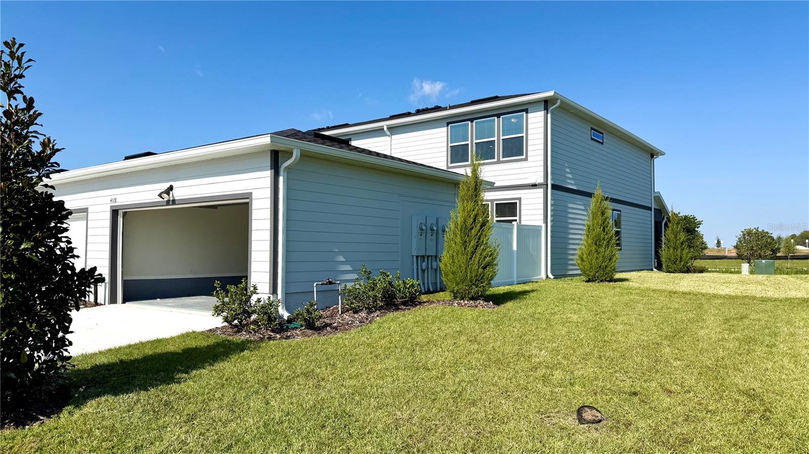 PARKSIDE TRAILS - Residential Lease