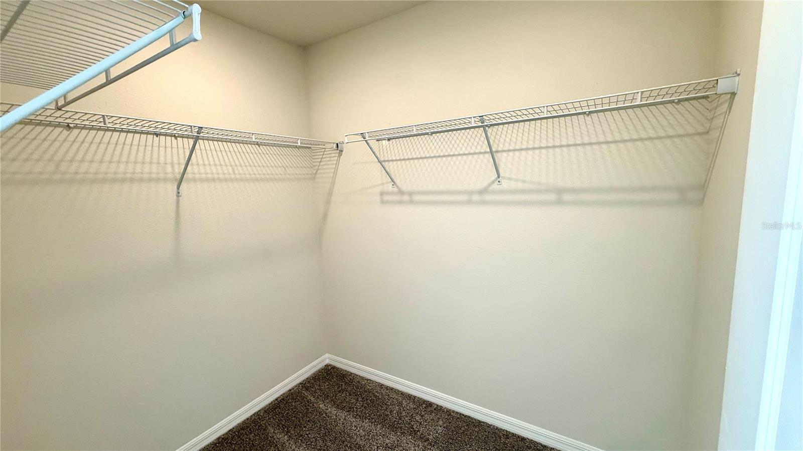 PARKSIDE TRAILS - Residential Lease