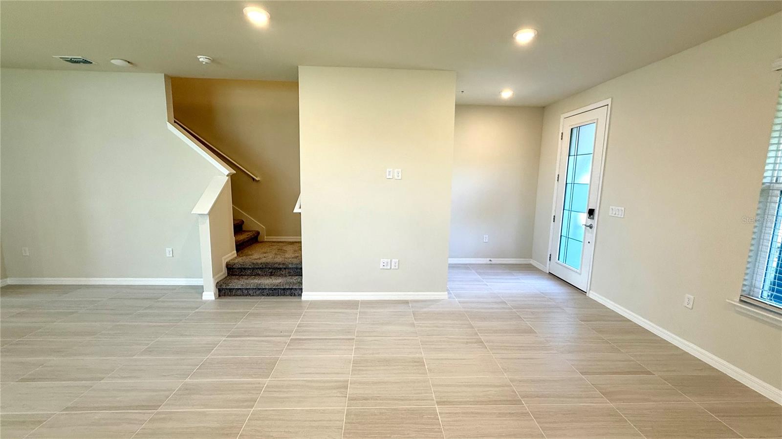 PARKSIDE TRAILS - Residential Lease