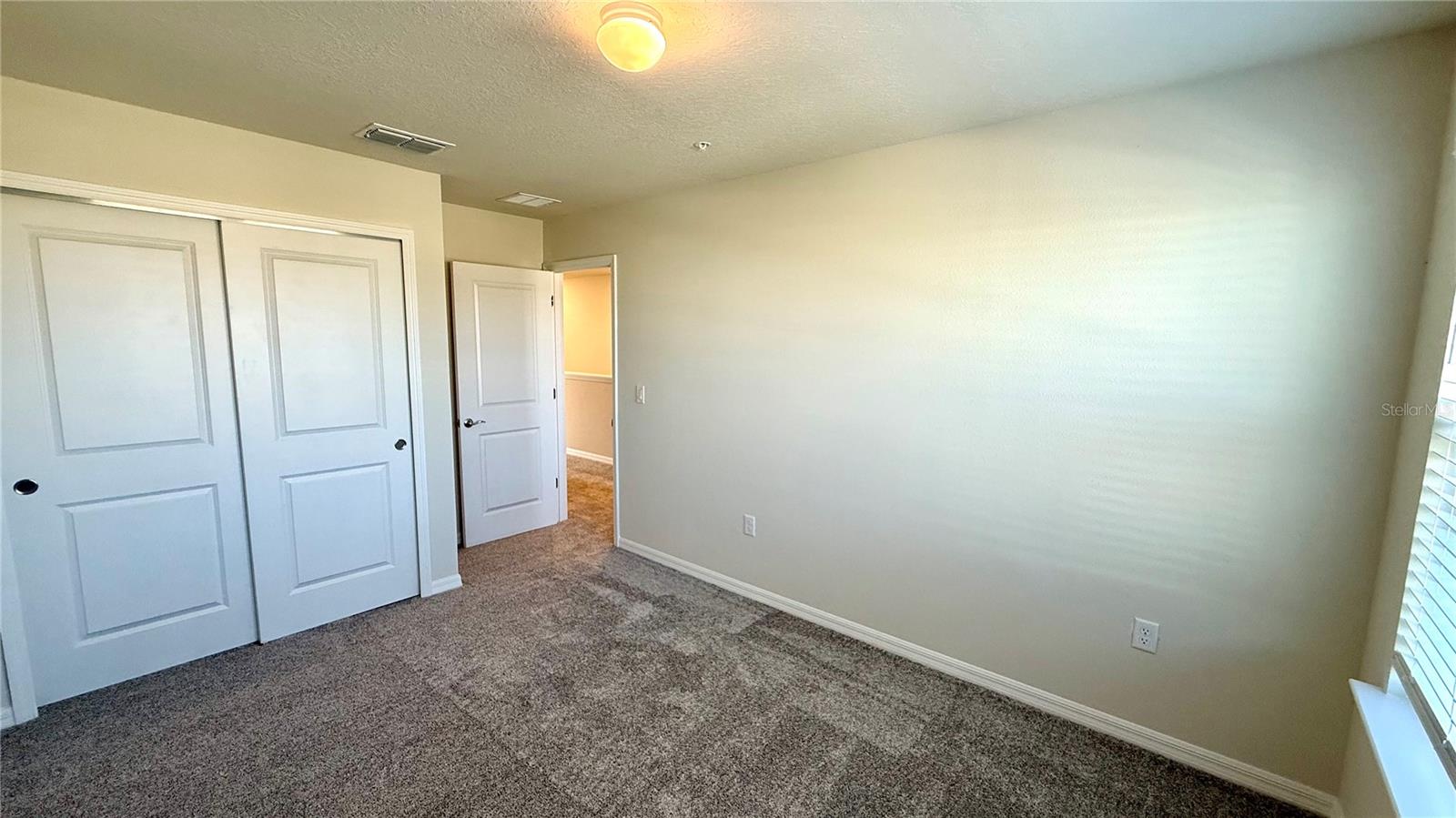 PARKSIDE TRAILS - Residential Lease