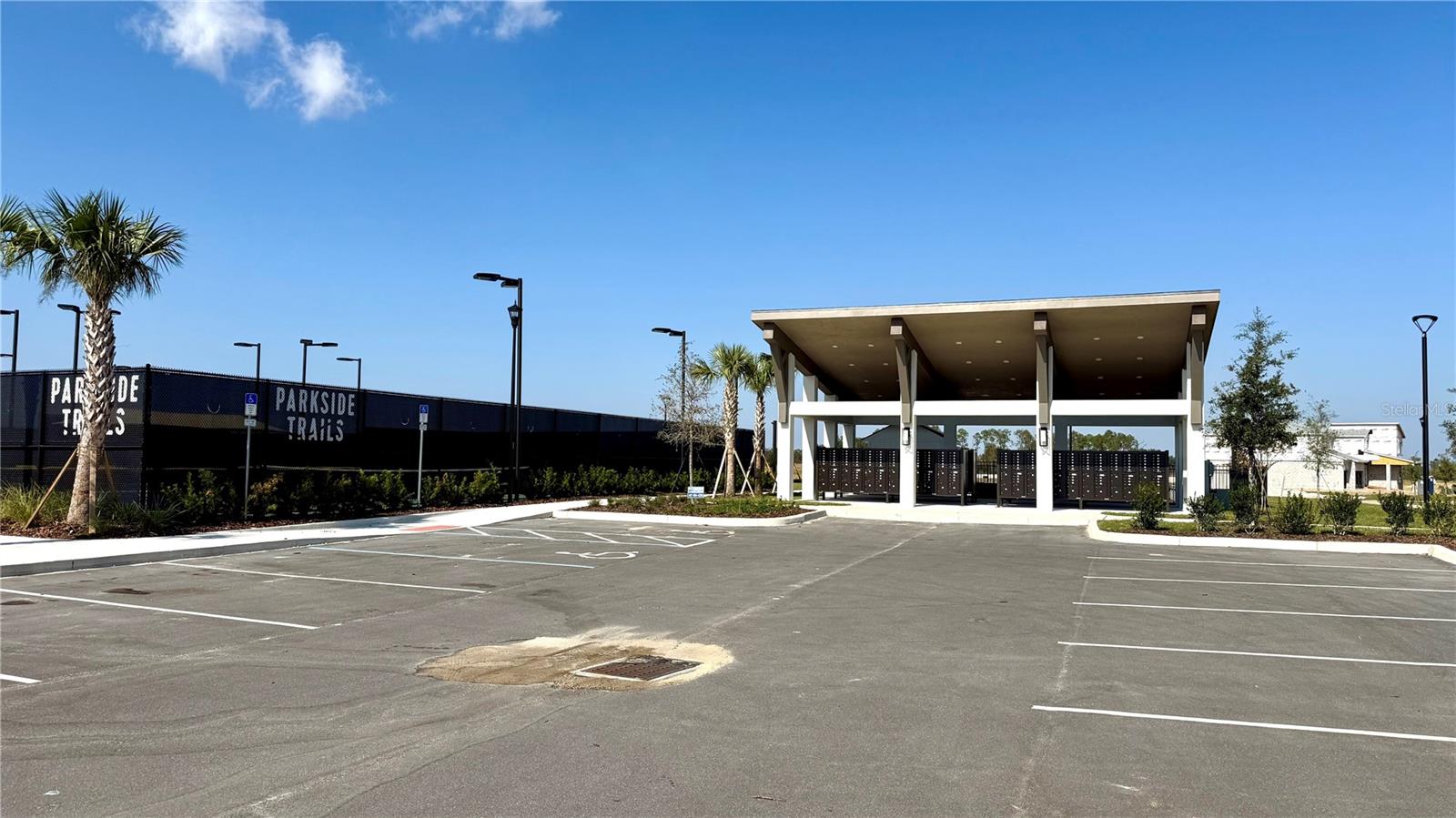 PARKSIDE TRAILS - Residential Lease