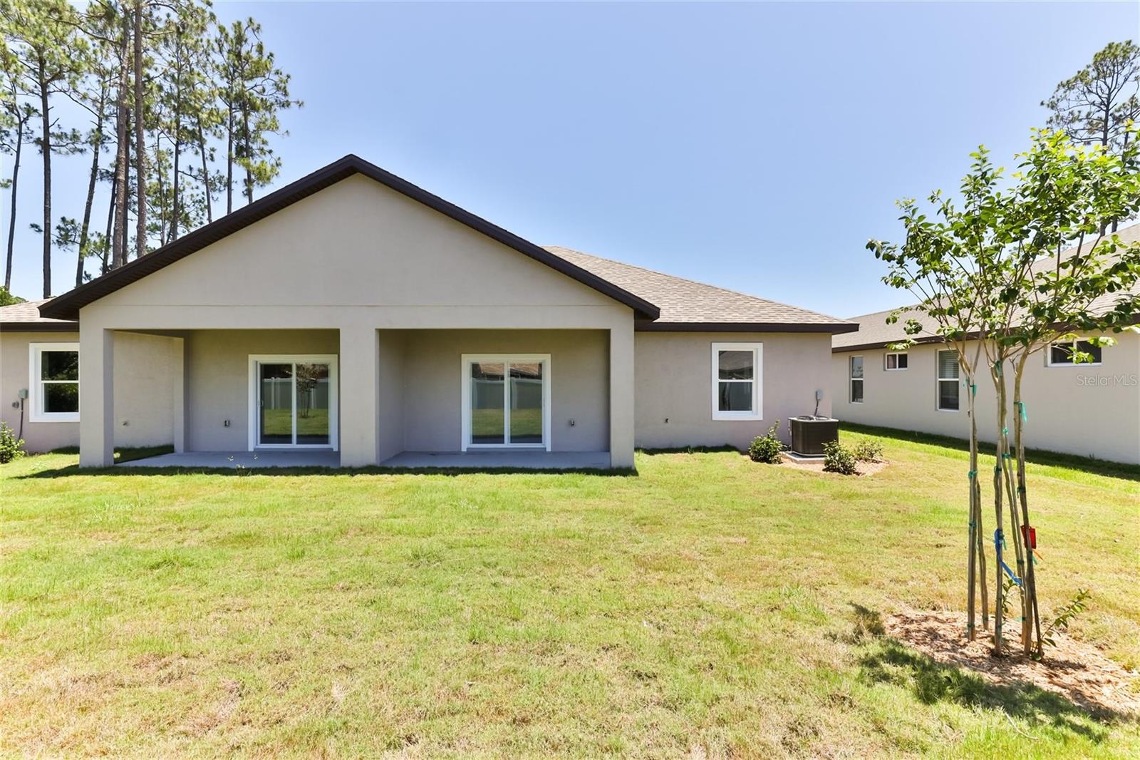 PALM COAST/EASTHAMPTON SEC 34 - Residential Lease