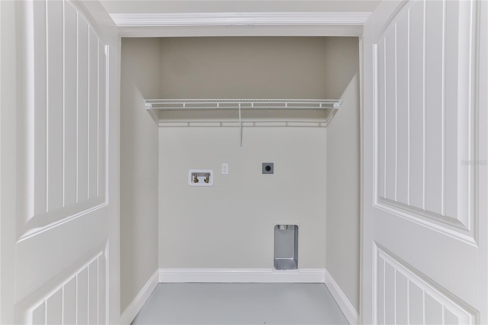 PALM COAST/EASTHAMPTON SEC 34 - Residential Lease