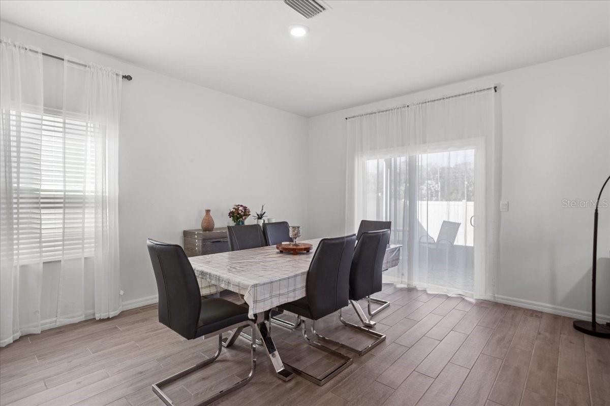 OAKS PRESERVE PH 1 PB 37 PG 66 - Residential