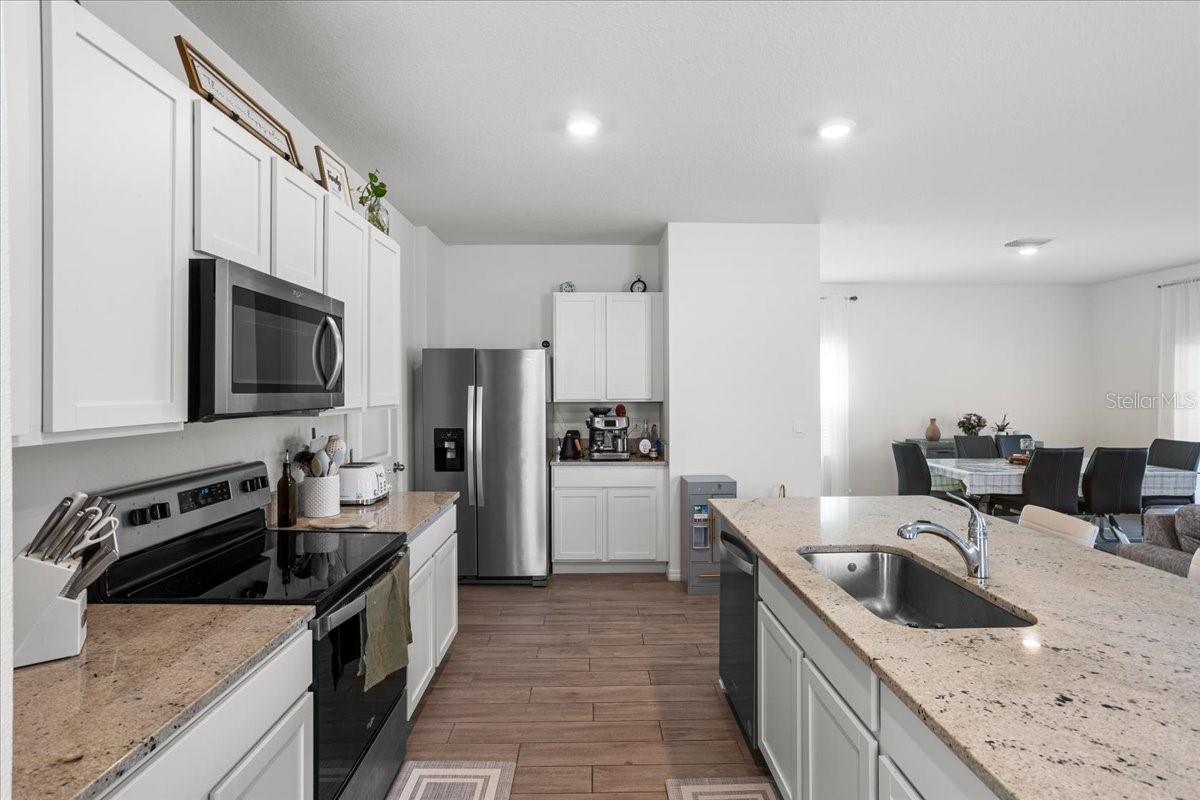 OAKS PRESERVE PH 1 PB 37 PG 66 - Residential