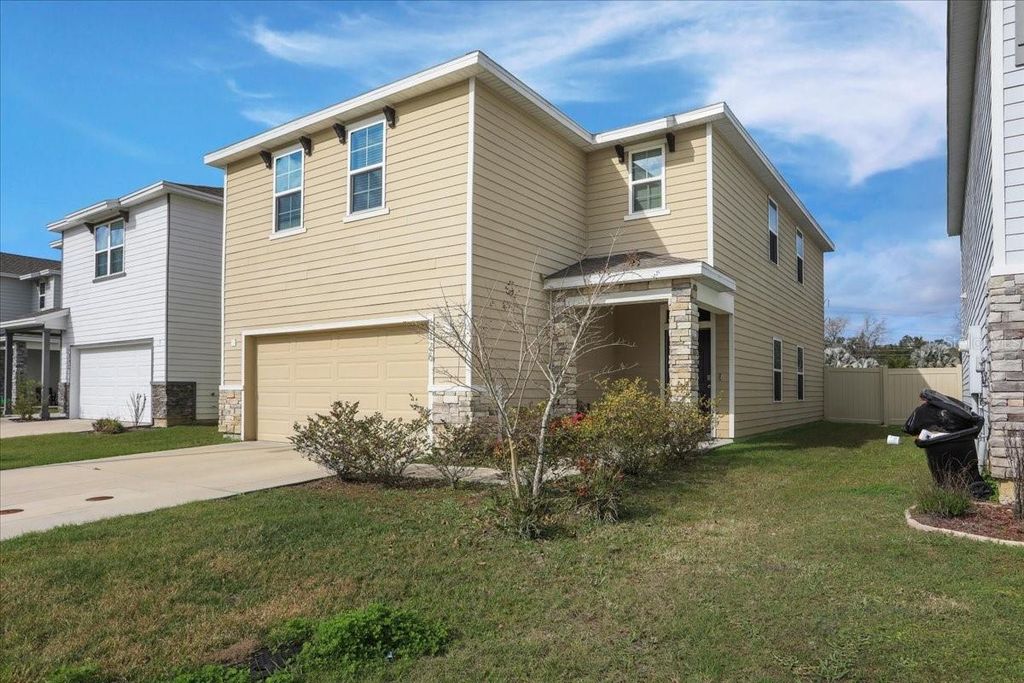 Photo of 5126 SW 47th Lane, Gainesville, FL 32608 (MLS # GC536718)