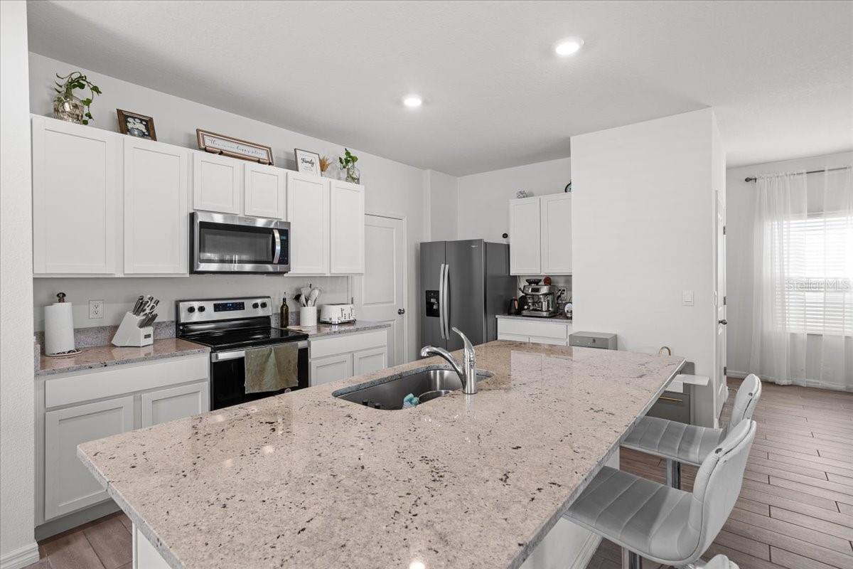 OAKS PRESERVE PH 1 PB 37 PG 66 - Residential