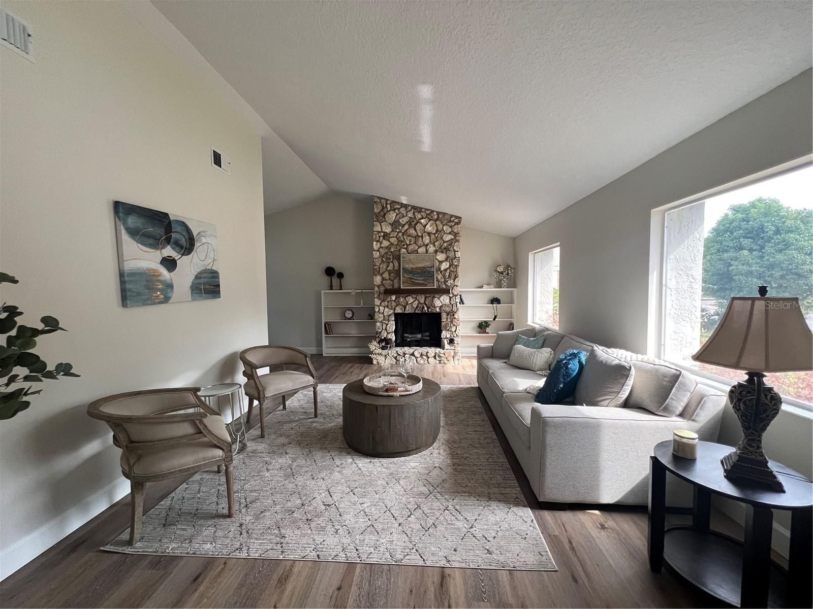 GARDEN LAKE ESTATES UNIT 1 - Residential Lease