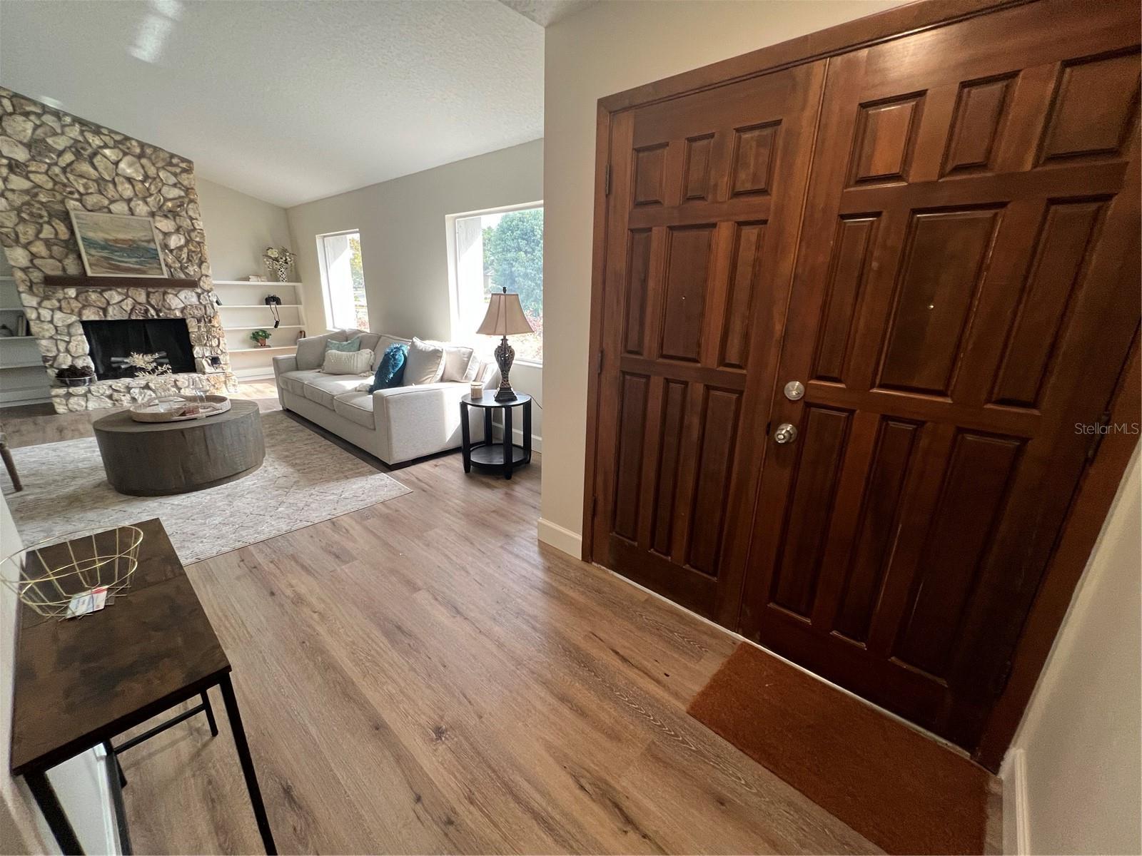 GARDEN LAKE ESTATES UNIT 1 - Residential Lease