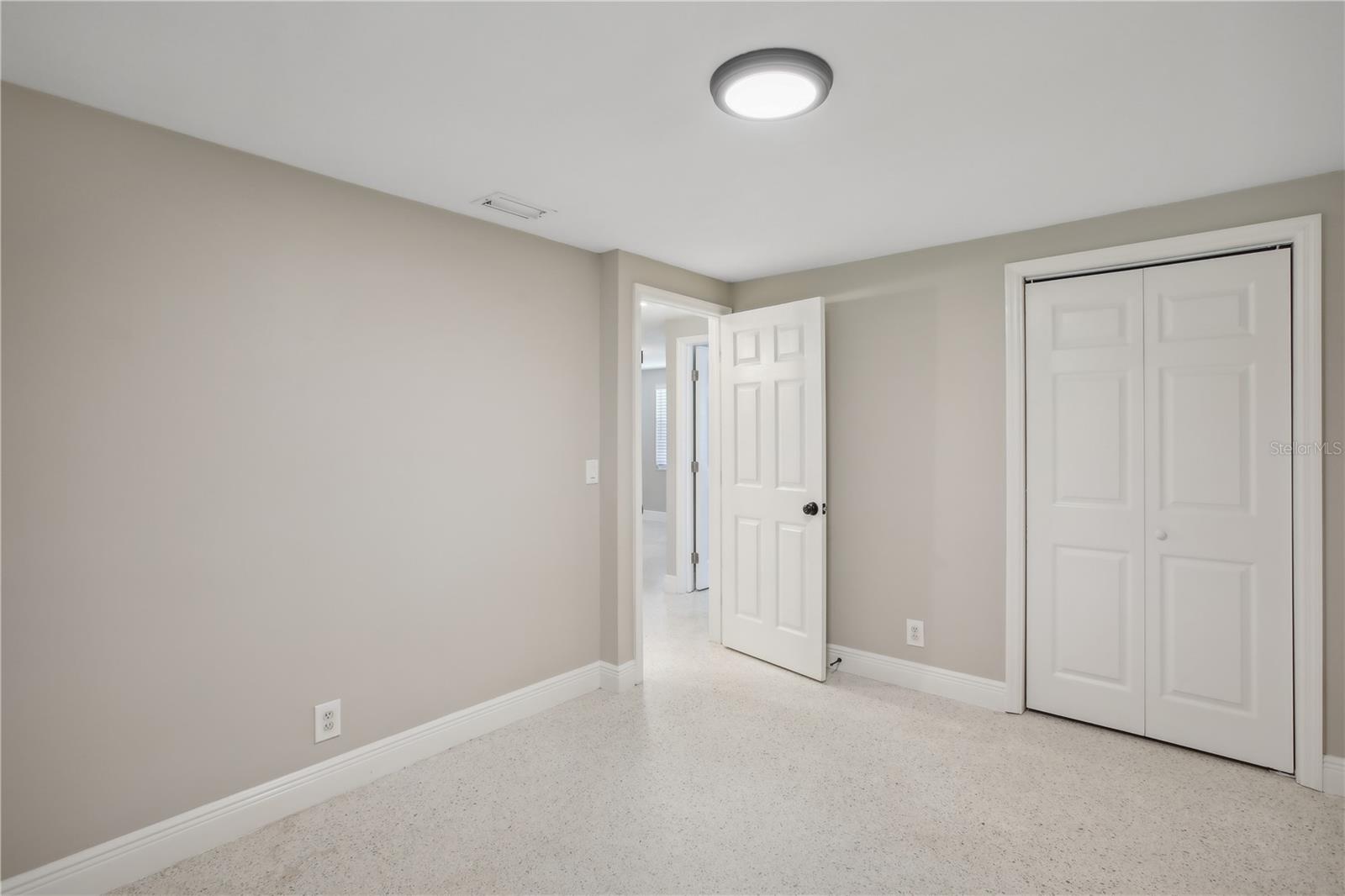 DAVIS TERRACE - Residential Income