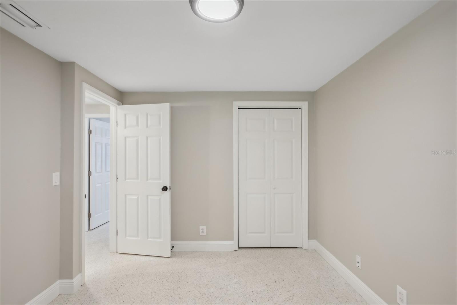 DAVIS TERRACE - Residential Income