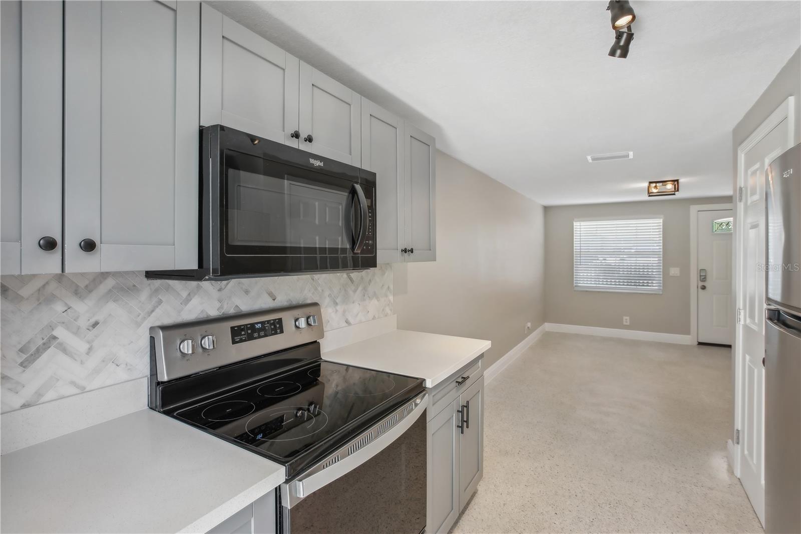 DAVIS TERRACE - Residential Income