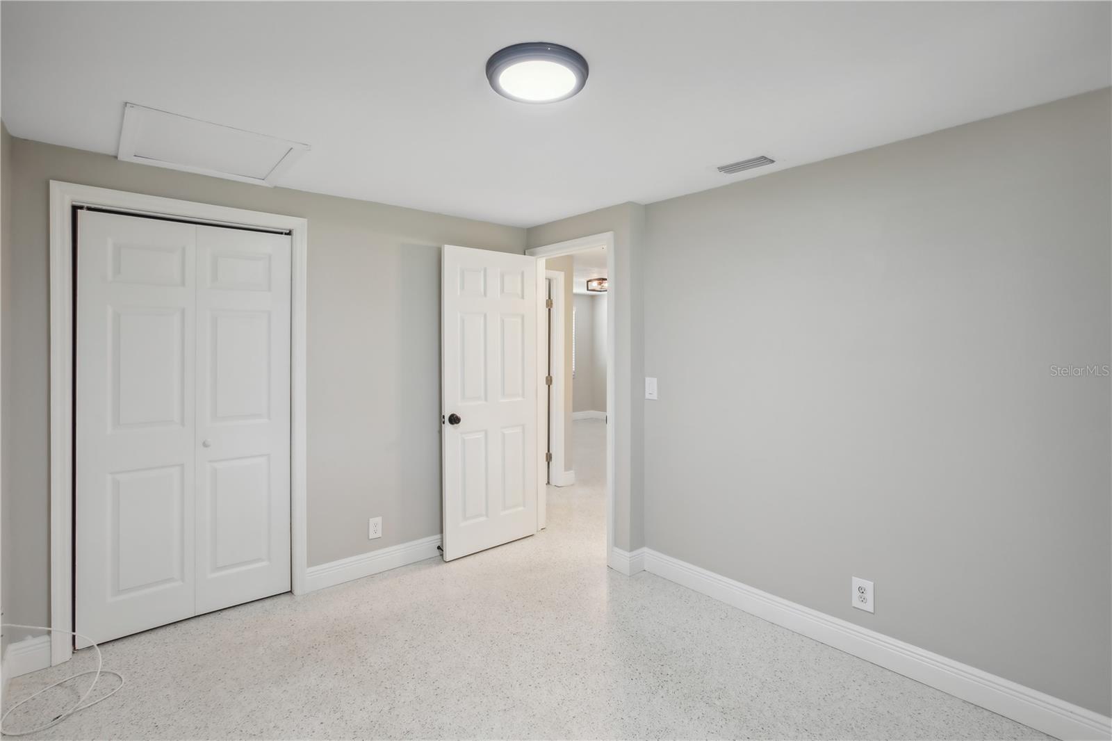 DAVIS TERRACE - Residential Income