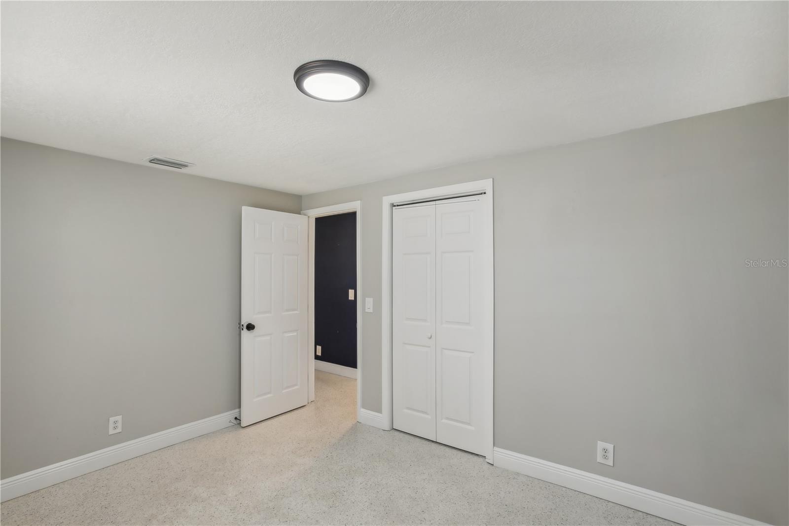 DAVIS TERRACE - Residential Income