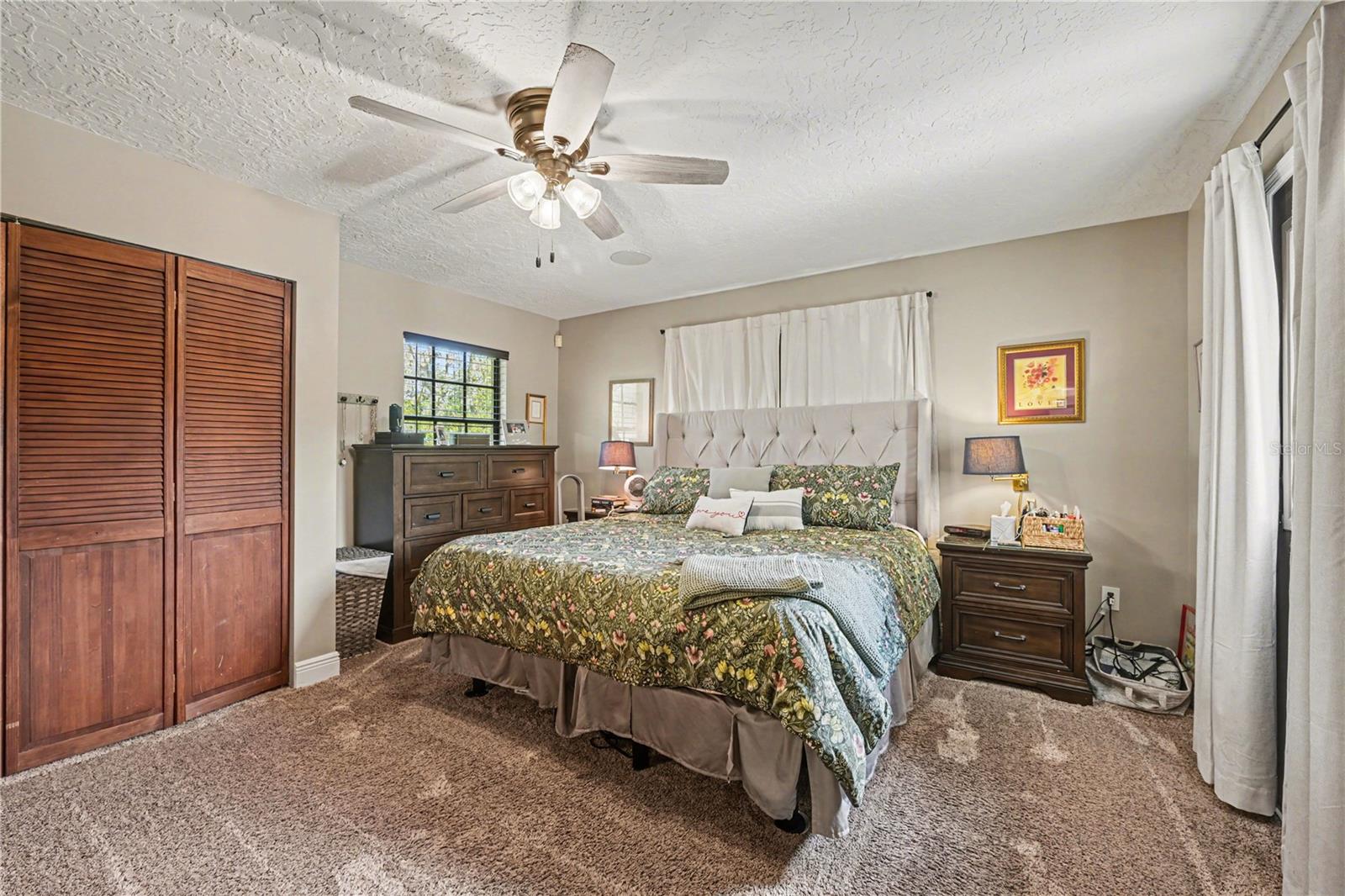 HIDDEN HILLS LOT 7 - Residential