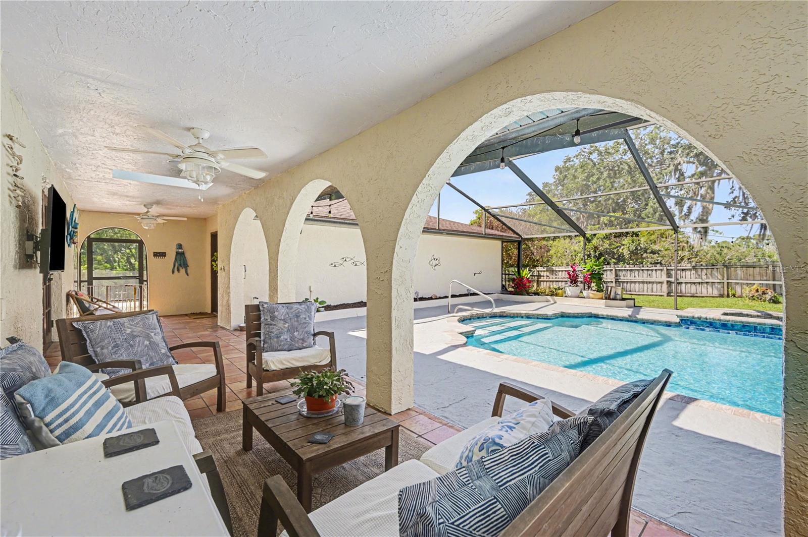 HIDDEN HILLS LOT 7 - Residential