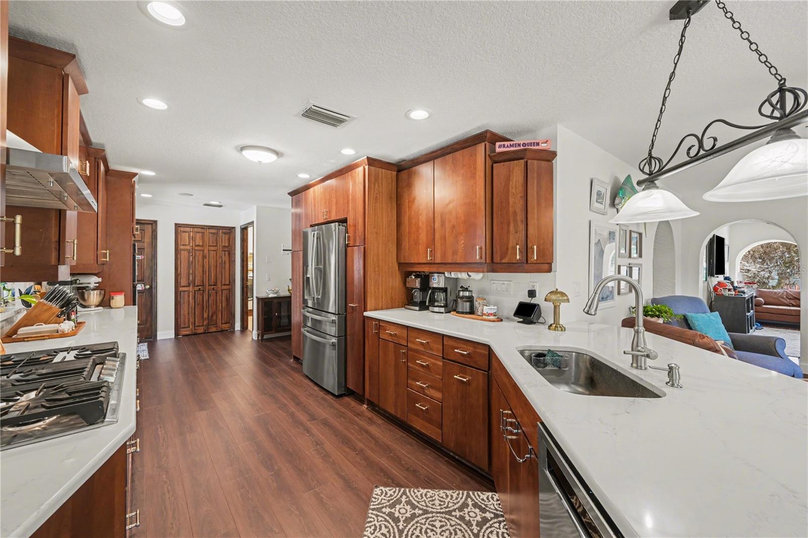 HIDDEN HILLS LOT 7 - Residential