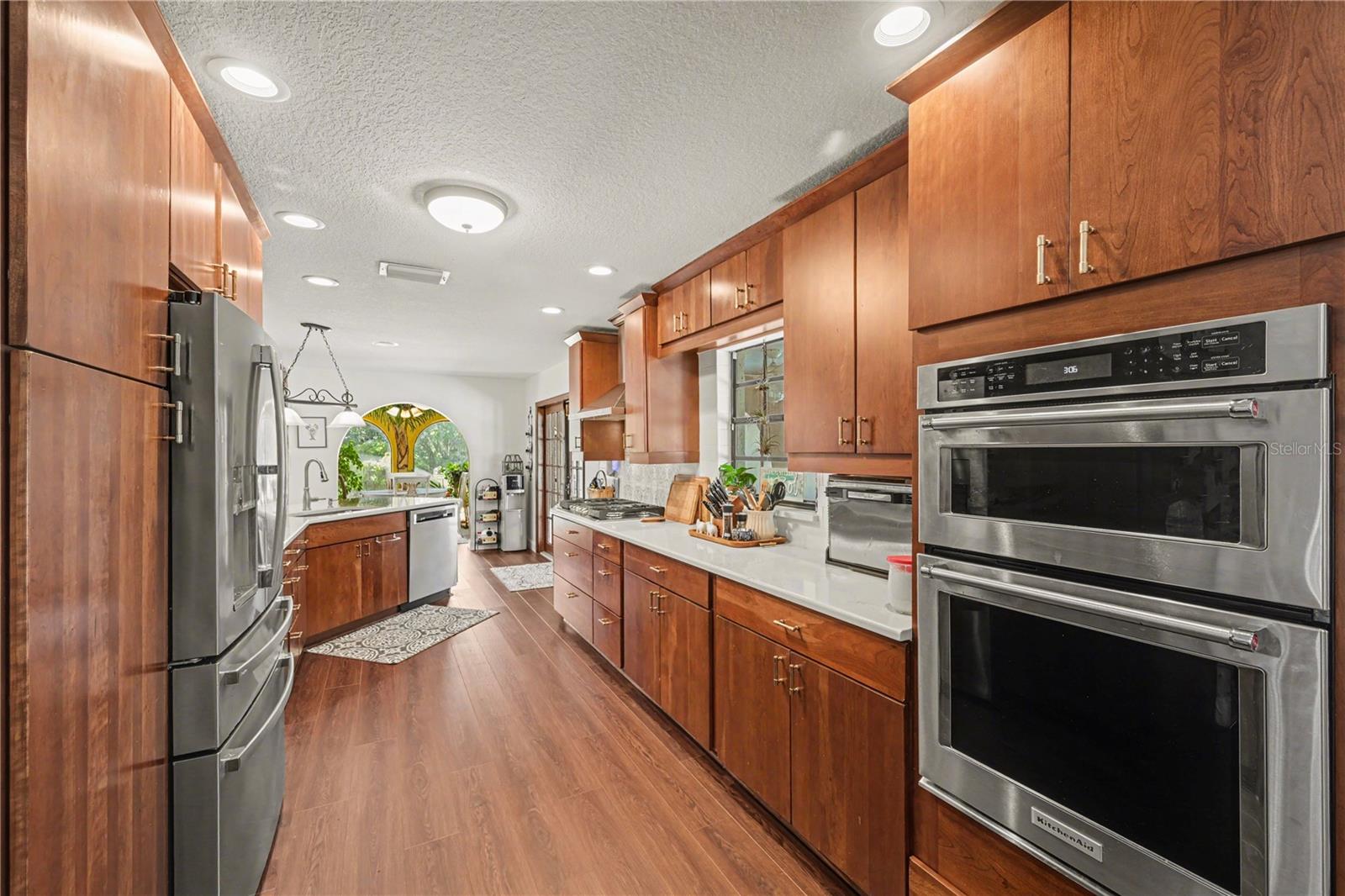 HIDDEN HILLS LOT 7 - Residential