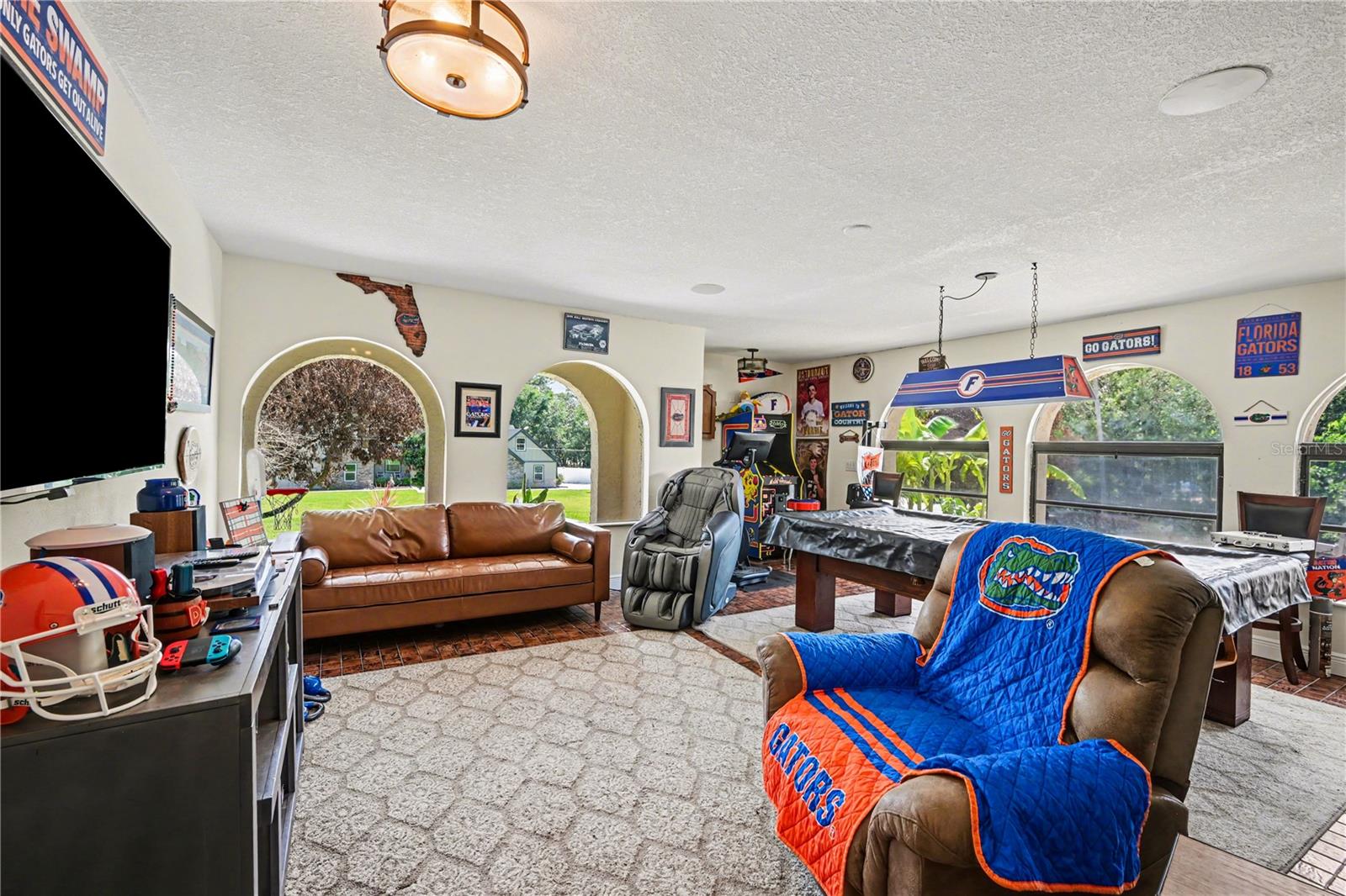 HIDDEN HILLS LOT 7 - Residential