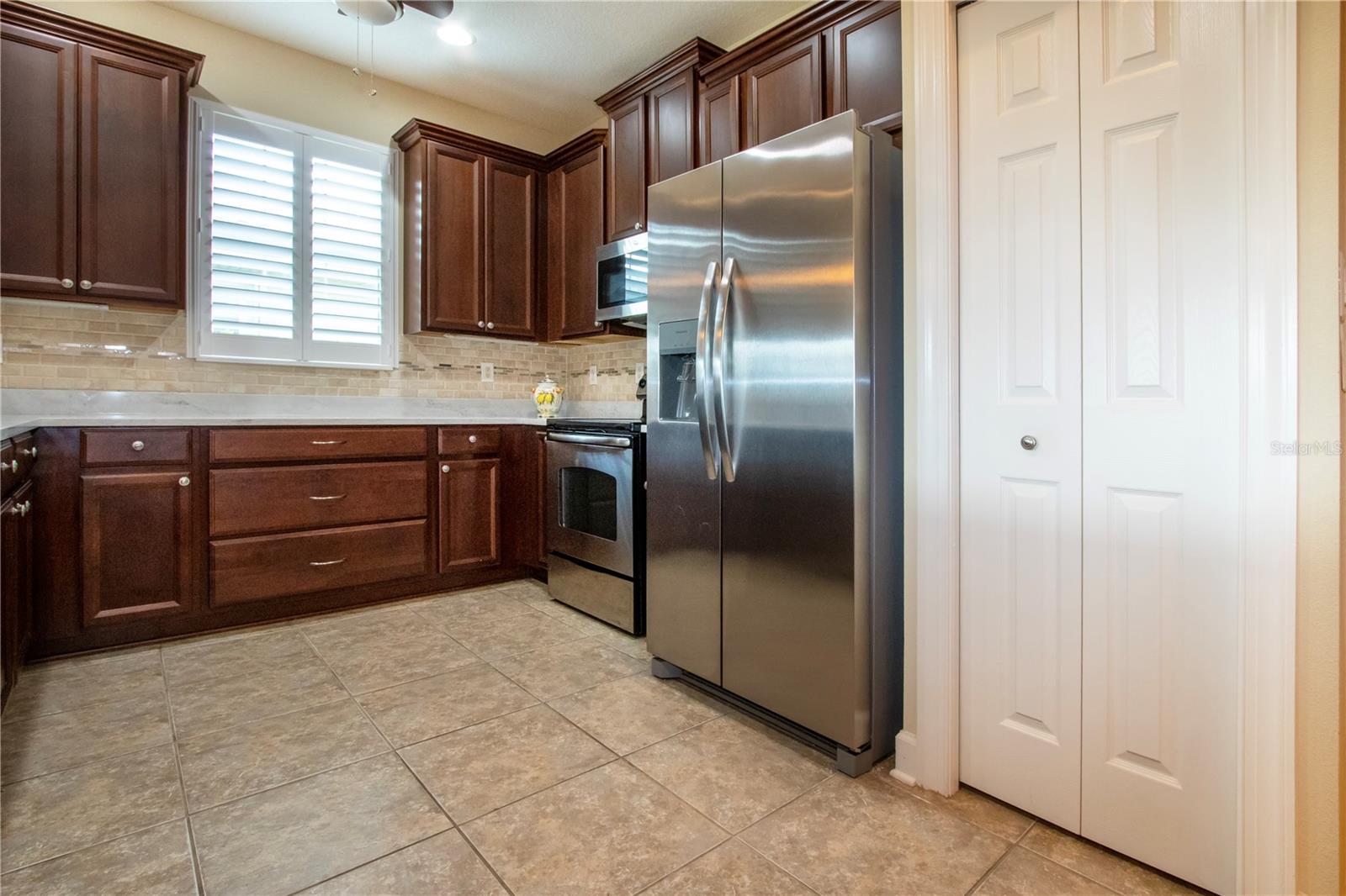 VERONA RESERVE - Residential