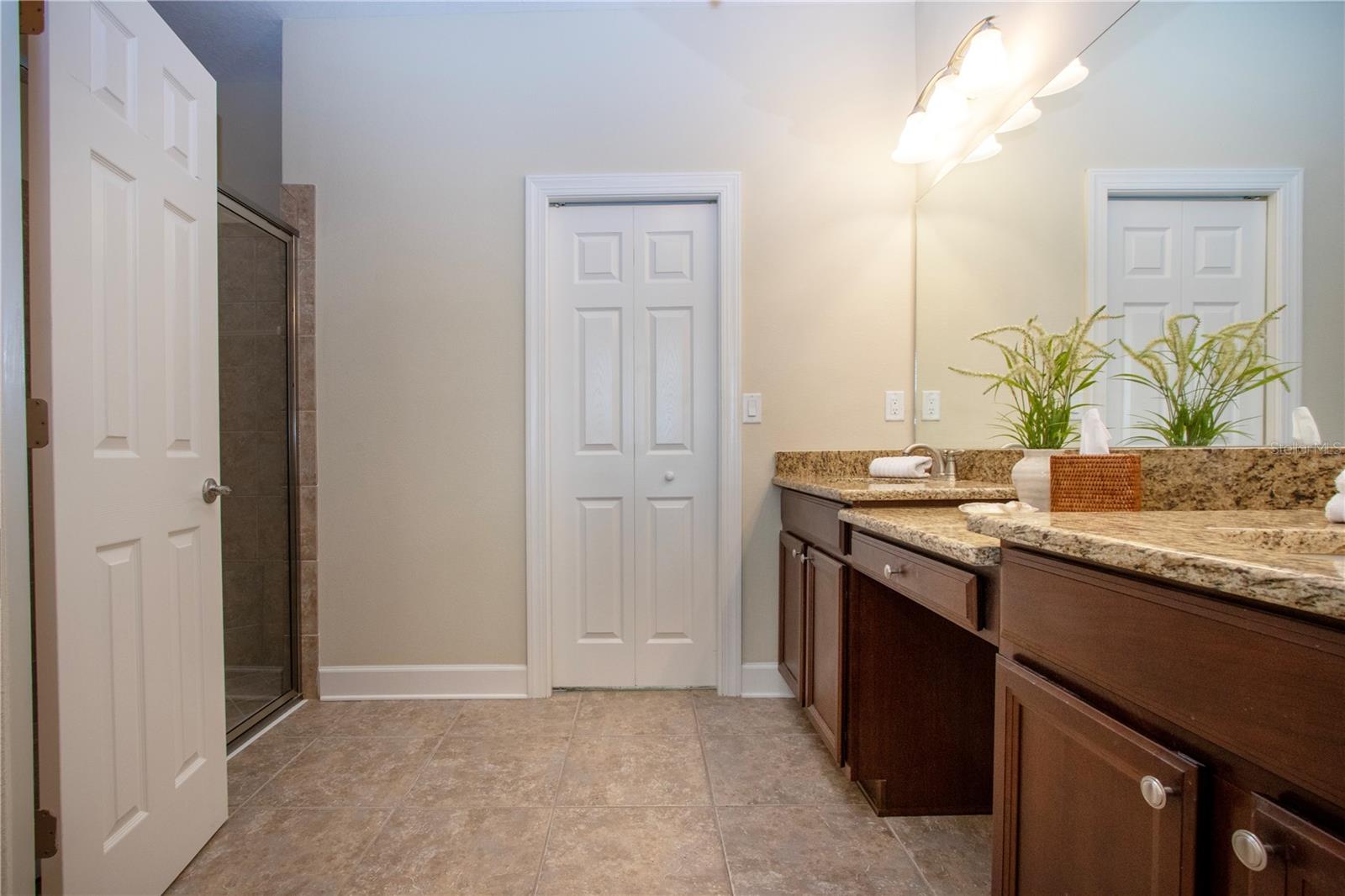 VERONA RESERVE - Residential