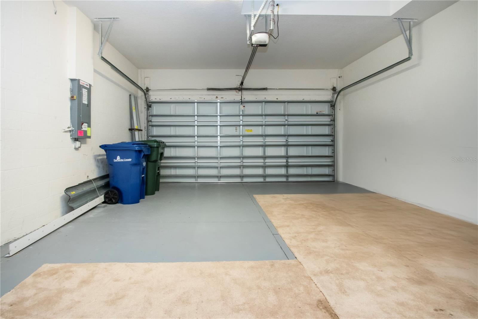 VERONA RESERVE - Residential