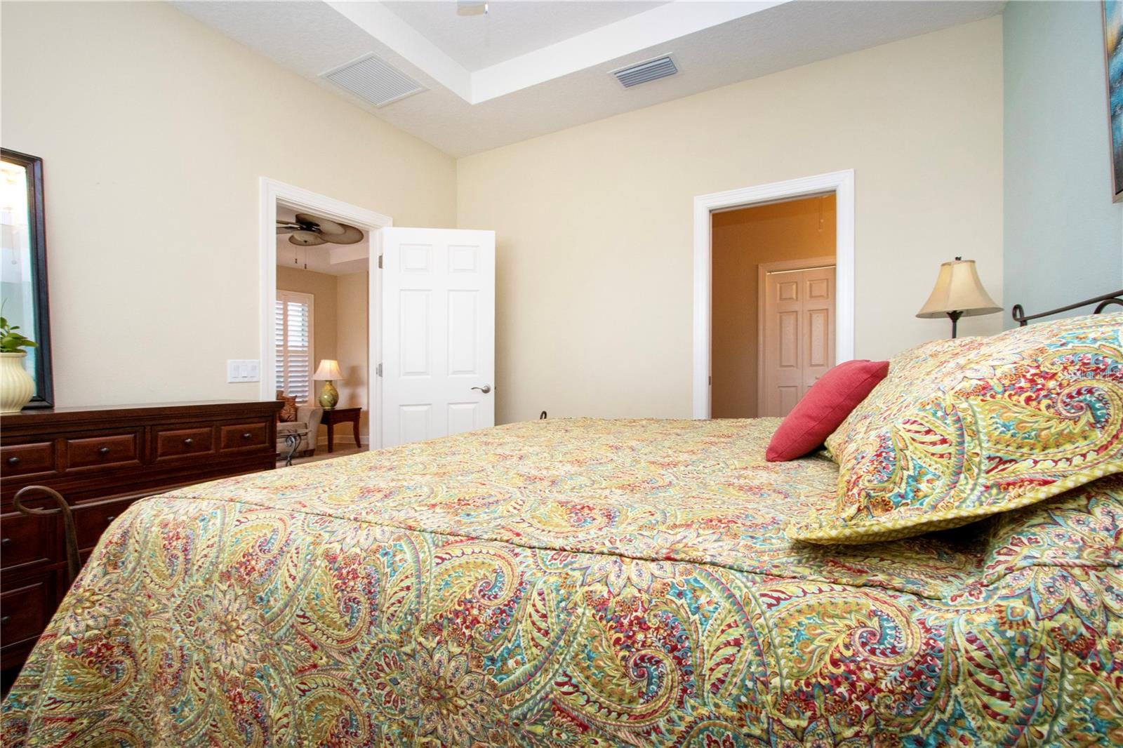 VERONA RESERVE - Residential