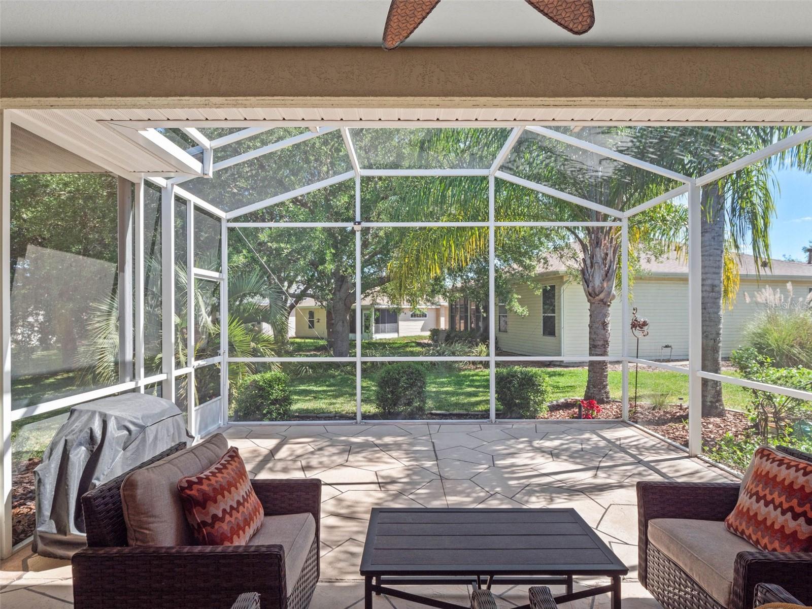ROYAL HIGHLANDS PH 02-B LT 1317 PB 50 PG - Residential