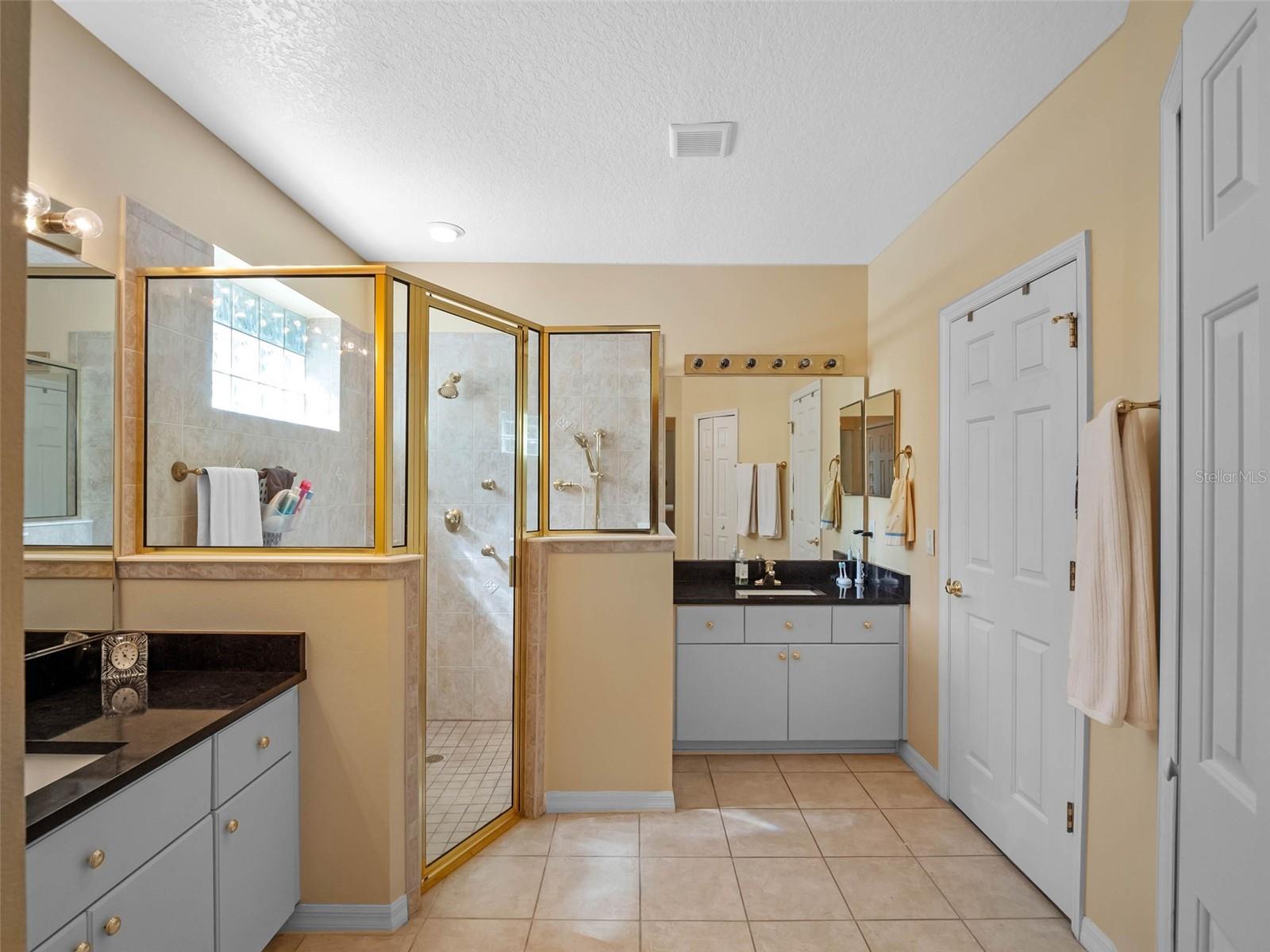 ROYAL HIGHLANDS PH 02-B LT 1317 PB 50 PG - Residential