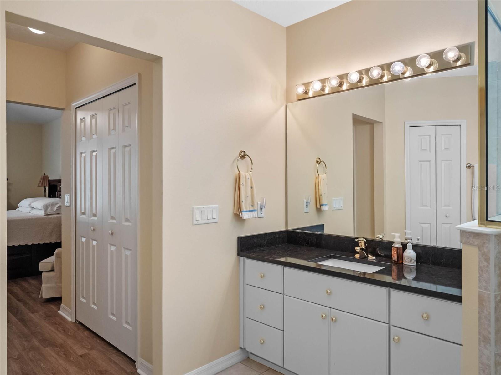 ROYAL HIGHLANDS PH 02-B LT 1317 PB 50 PG - Residential