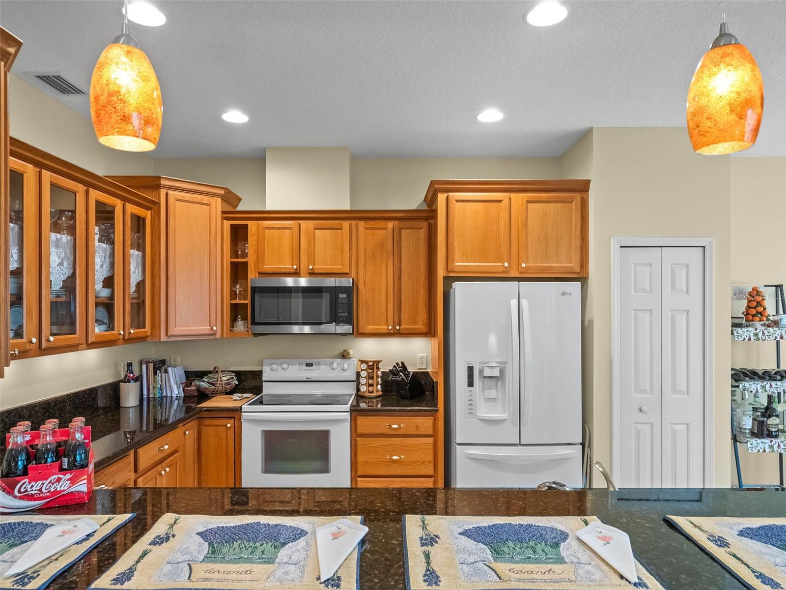 ROYAL HIGHLANDS PH 02-B LT 1317 PB 50 PG - Residential