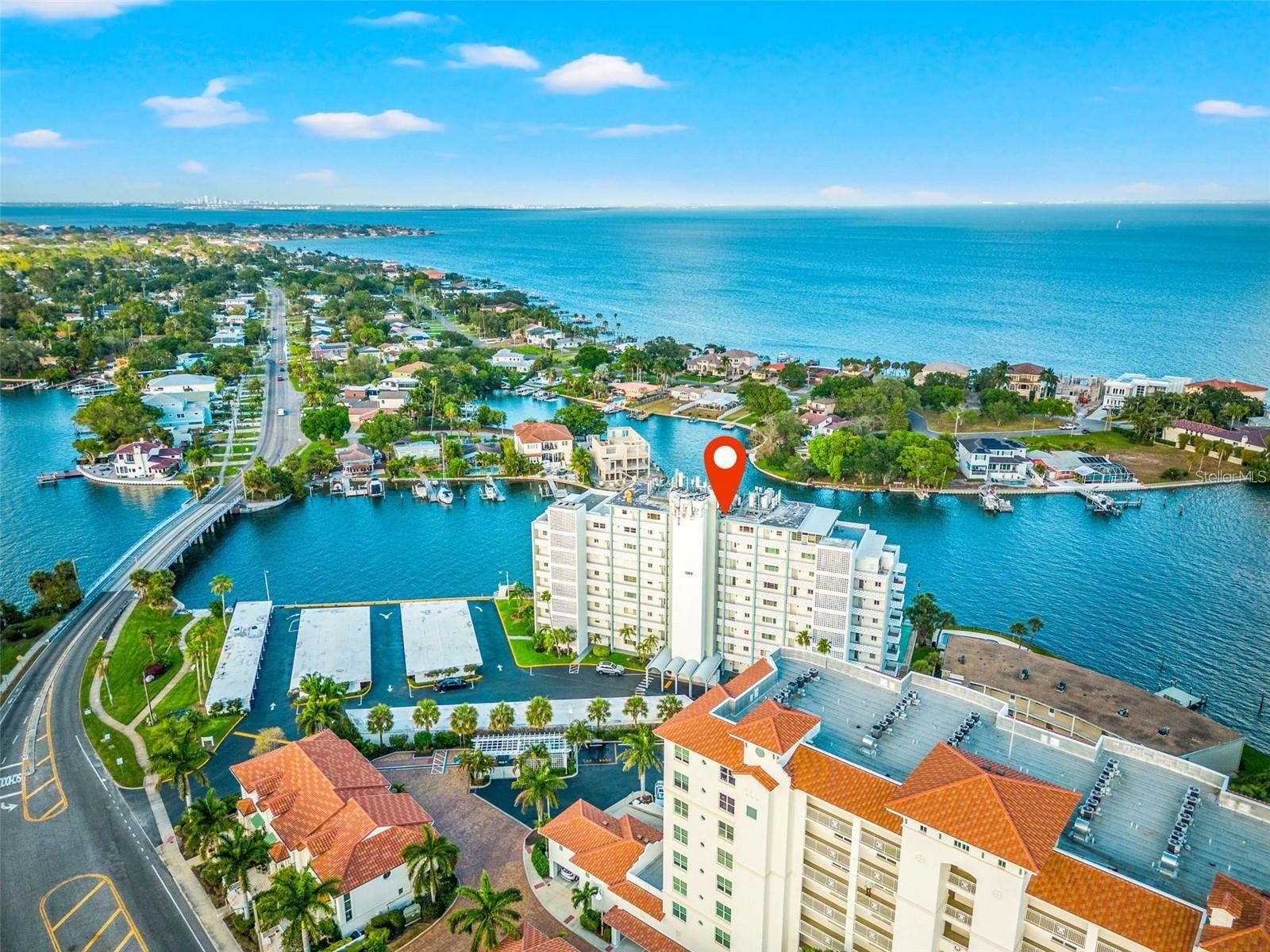 BRIGHTWATERS TOWER OF SNELL ISLE - Residential