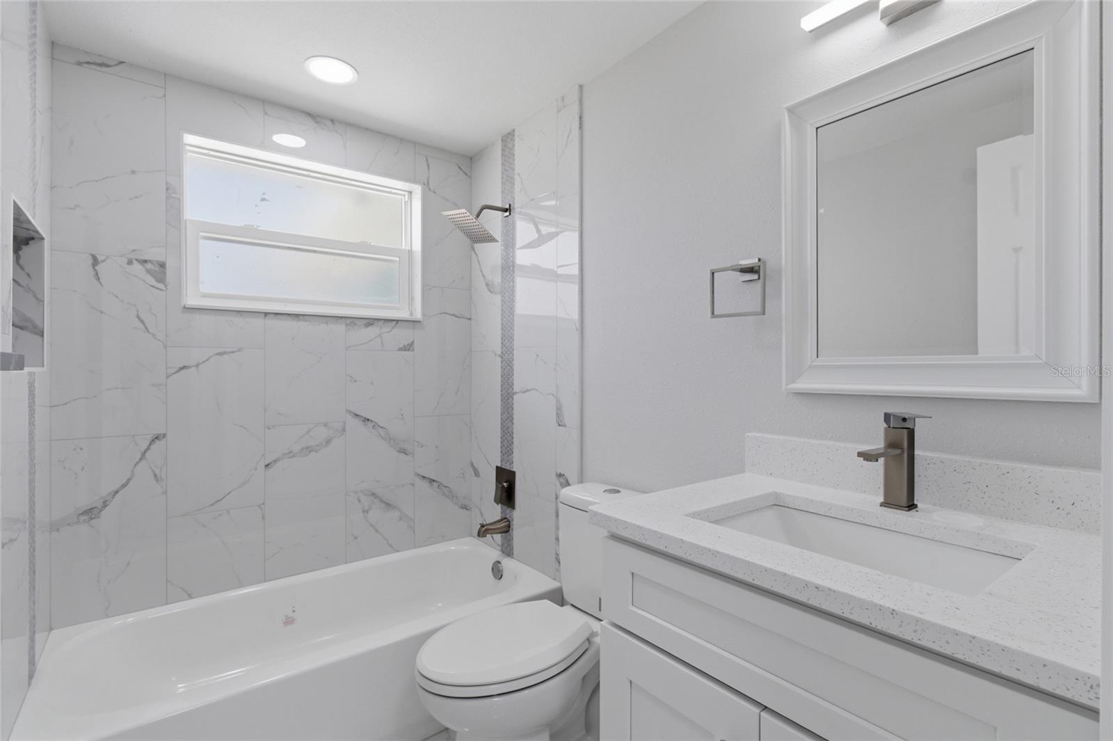 HOLIDAY GARDENS ESTATES - Residential