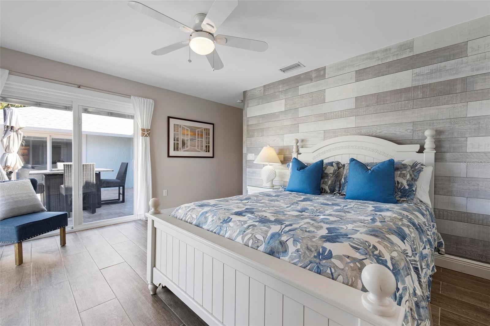 KEY ROYALE - Residential