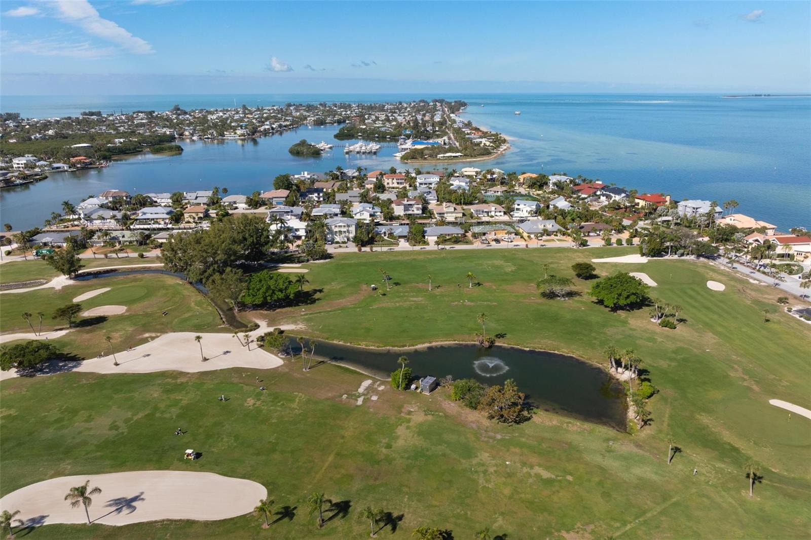 KEY ROYALE - Residential