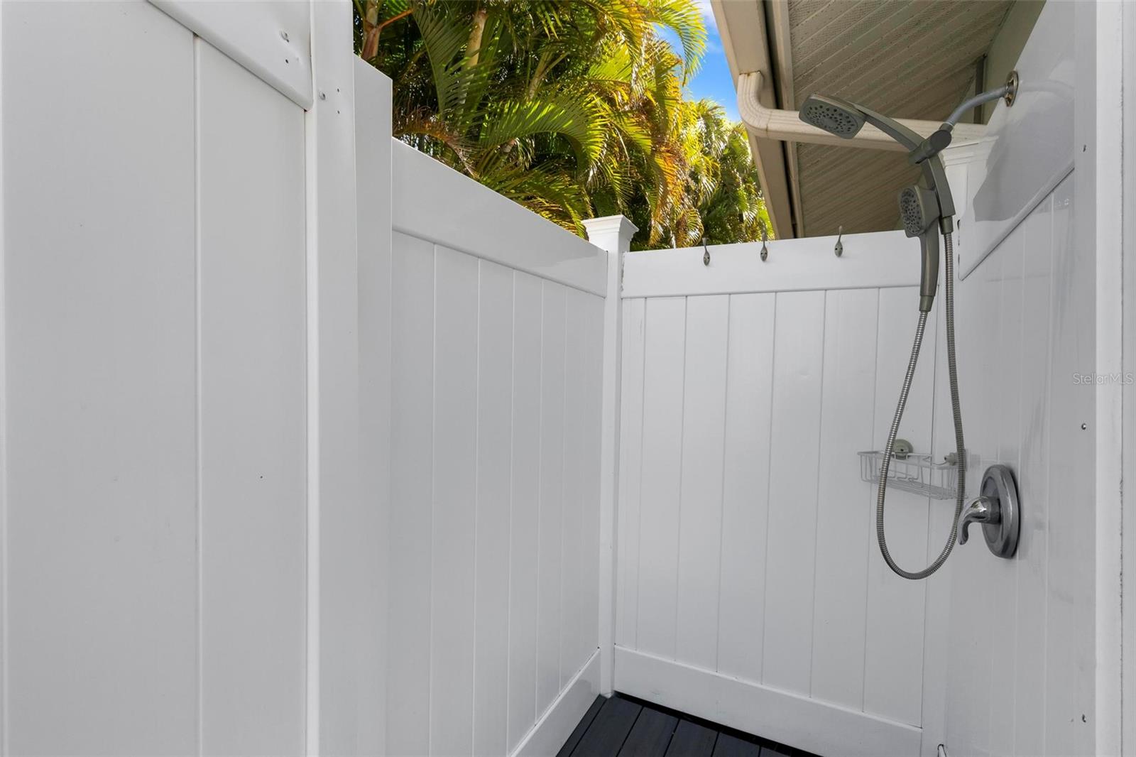 KEY ROYALE - Residential