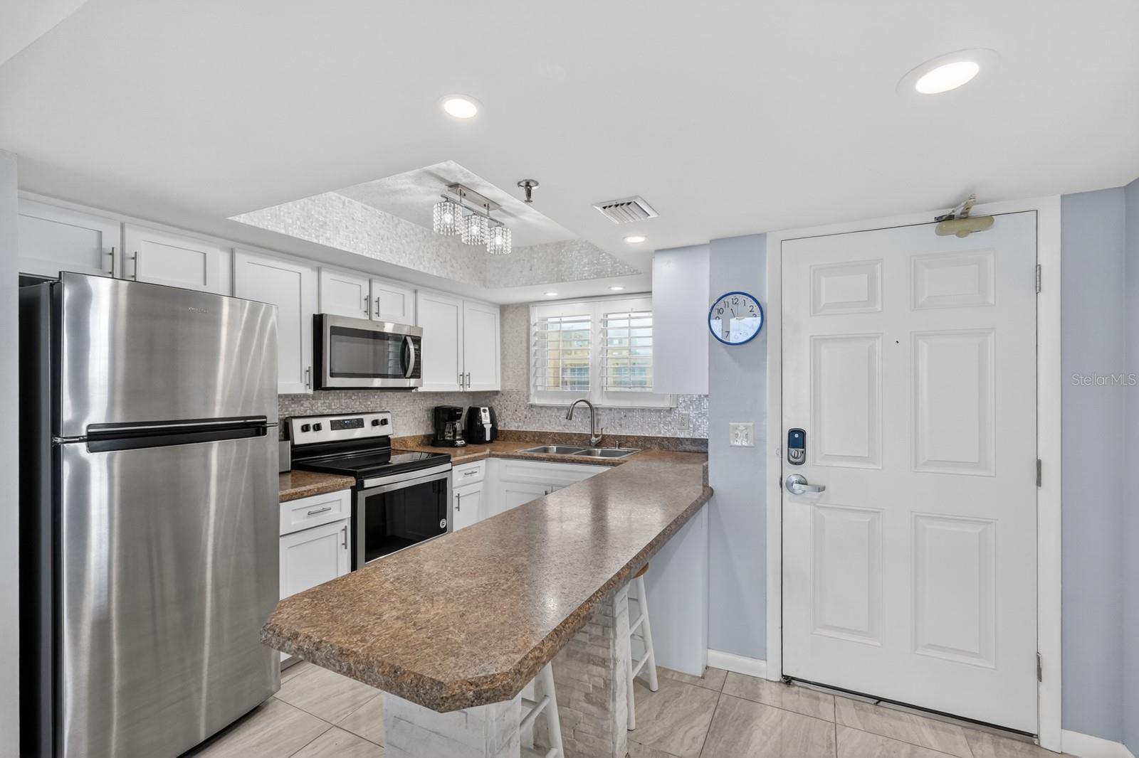 OCEANIA PLAZA CONDO - Residential