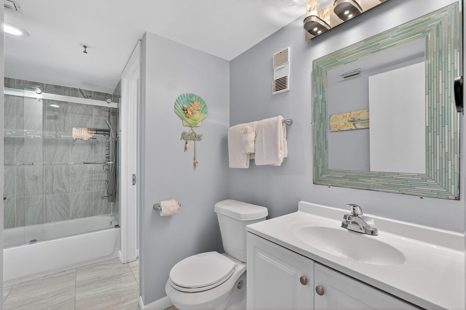 OCEANIA PLAZA CONDO - Residential